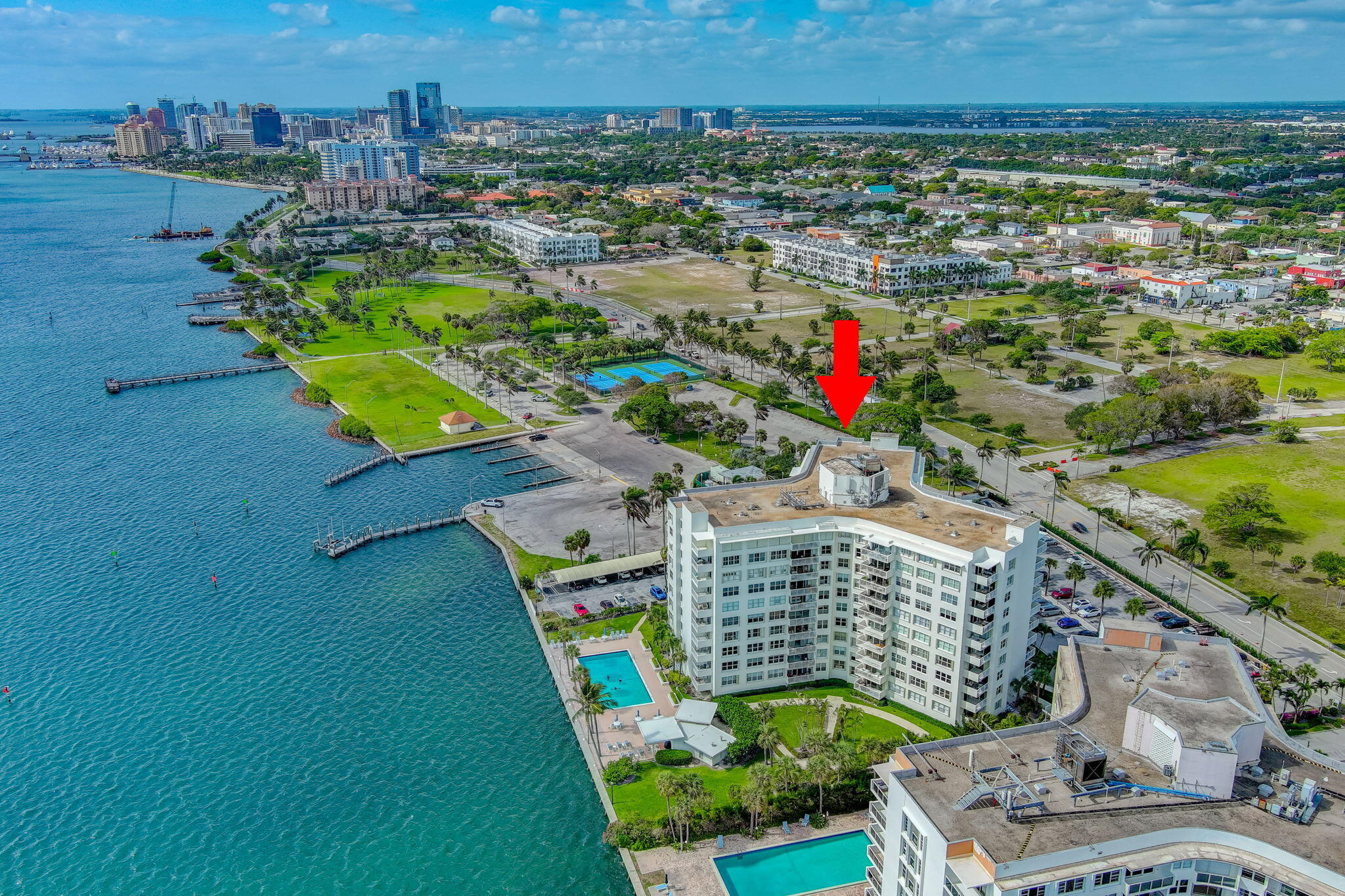 PORTOFINO CONDO PT OF LTS 15 AND 16,JARVIS PAR - Residential Lease