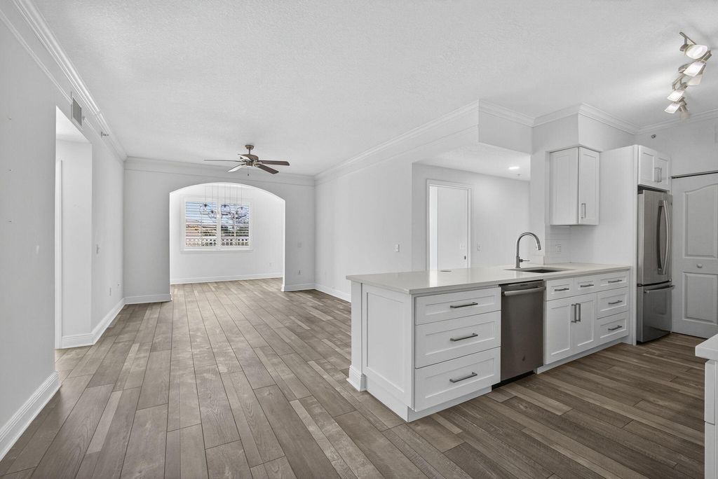 Photo of 5301 Myrtlewood Circle E, Palm Beach Gardens, FL 33418 (MLS # R11138581)