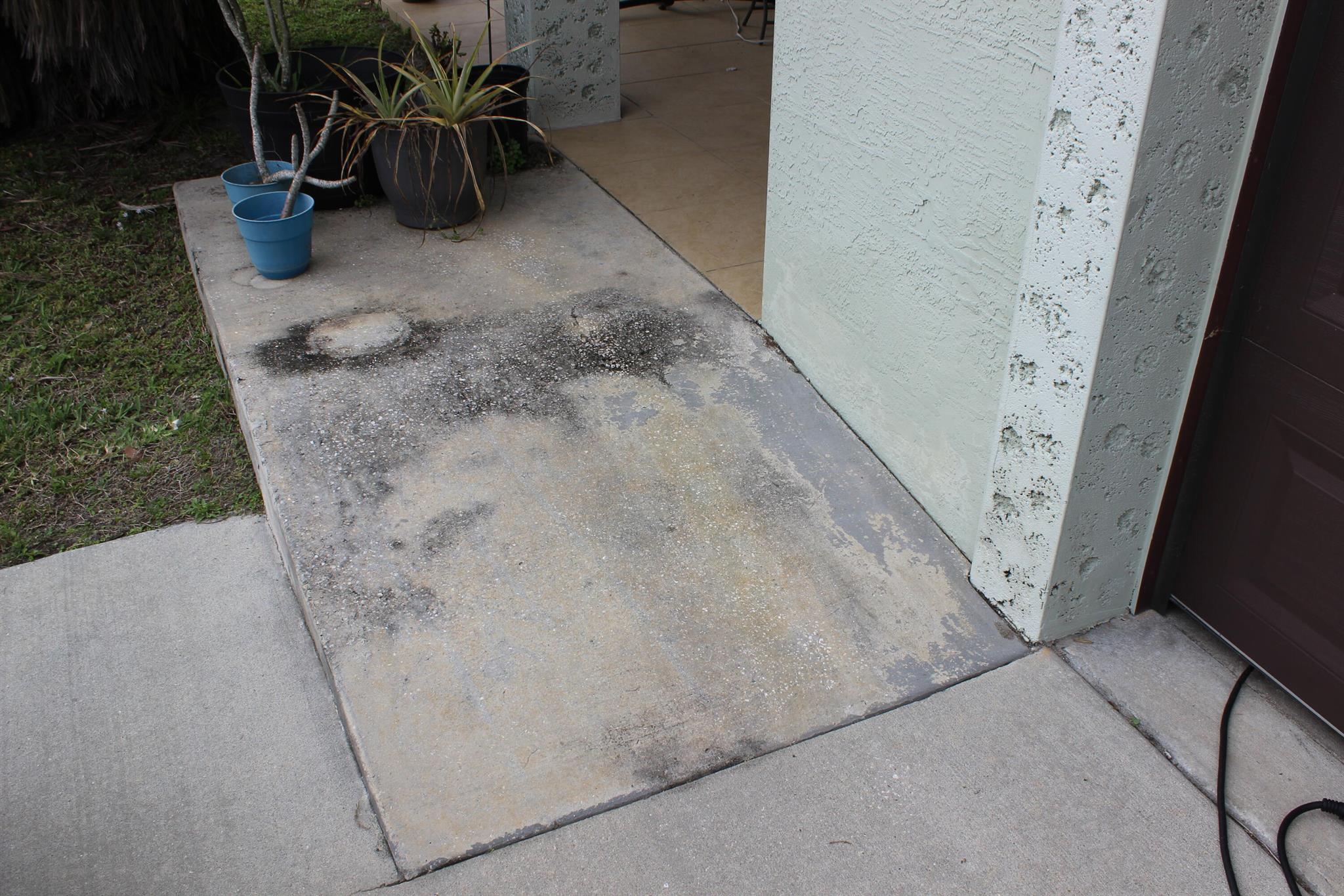 SPANISH LAKES COUNTRY CLUB VILLAGE LEASEHOLD ESTAT - Residential