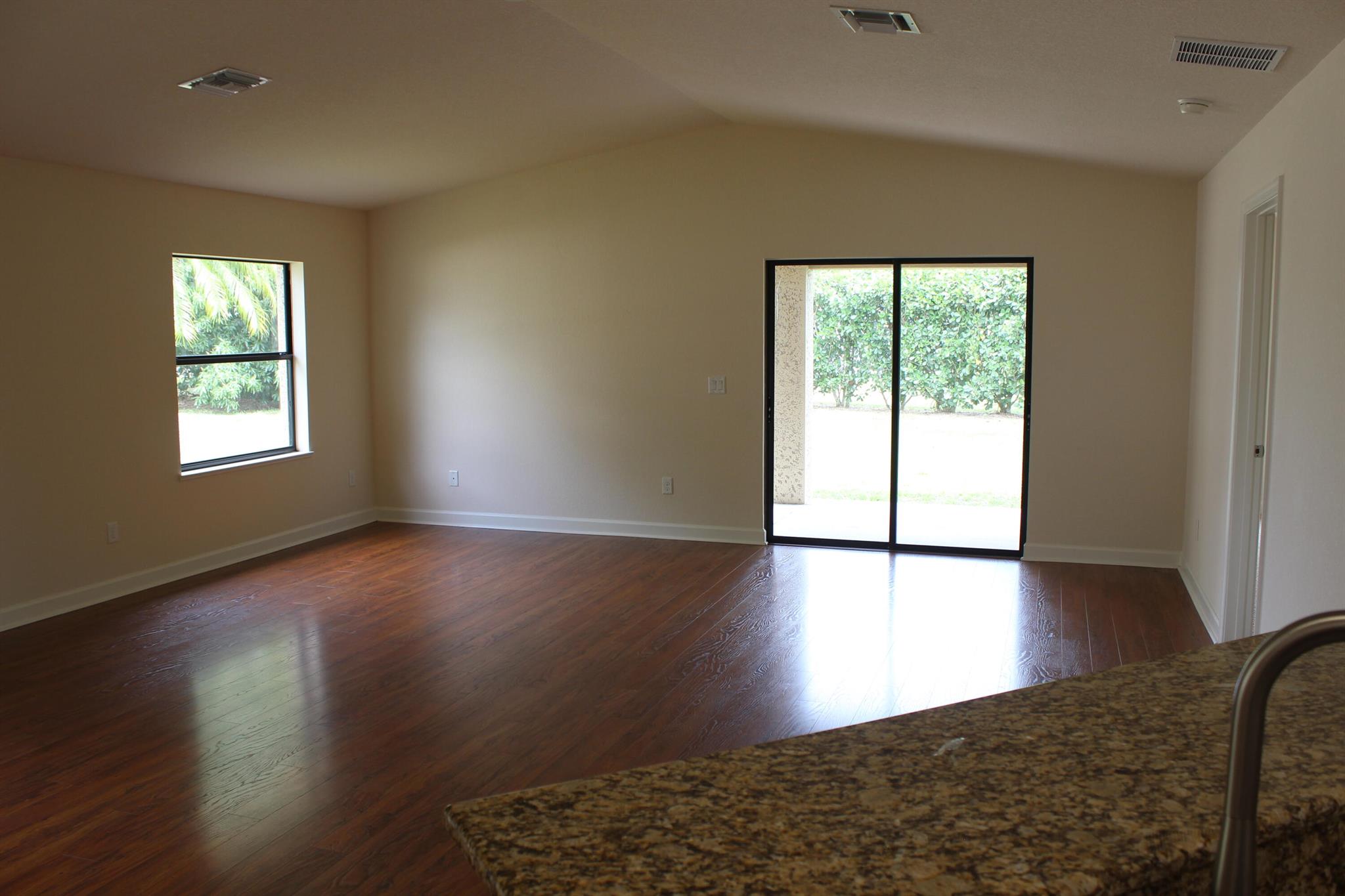 SPANISH LAKES COUNTRY CLUB VILLAGE LEASEHOLD ESTAT - Residential