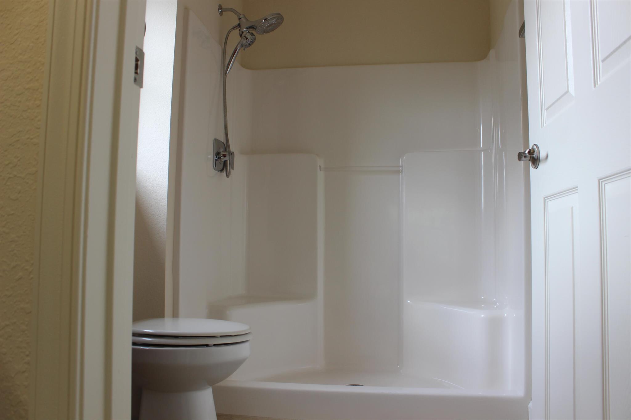 SPANISH LAKES COUNTRY CLUB VILLAGE LEASEHOLD ESTAT - Residential