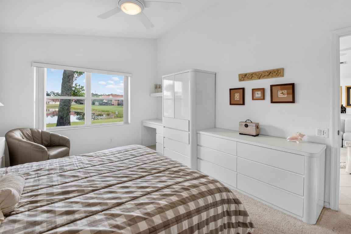 LAKERIDGE GREENS - Residential