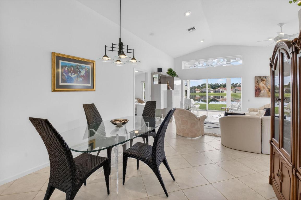 LAKERIDGE GREENS - Residential