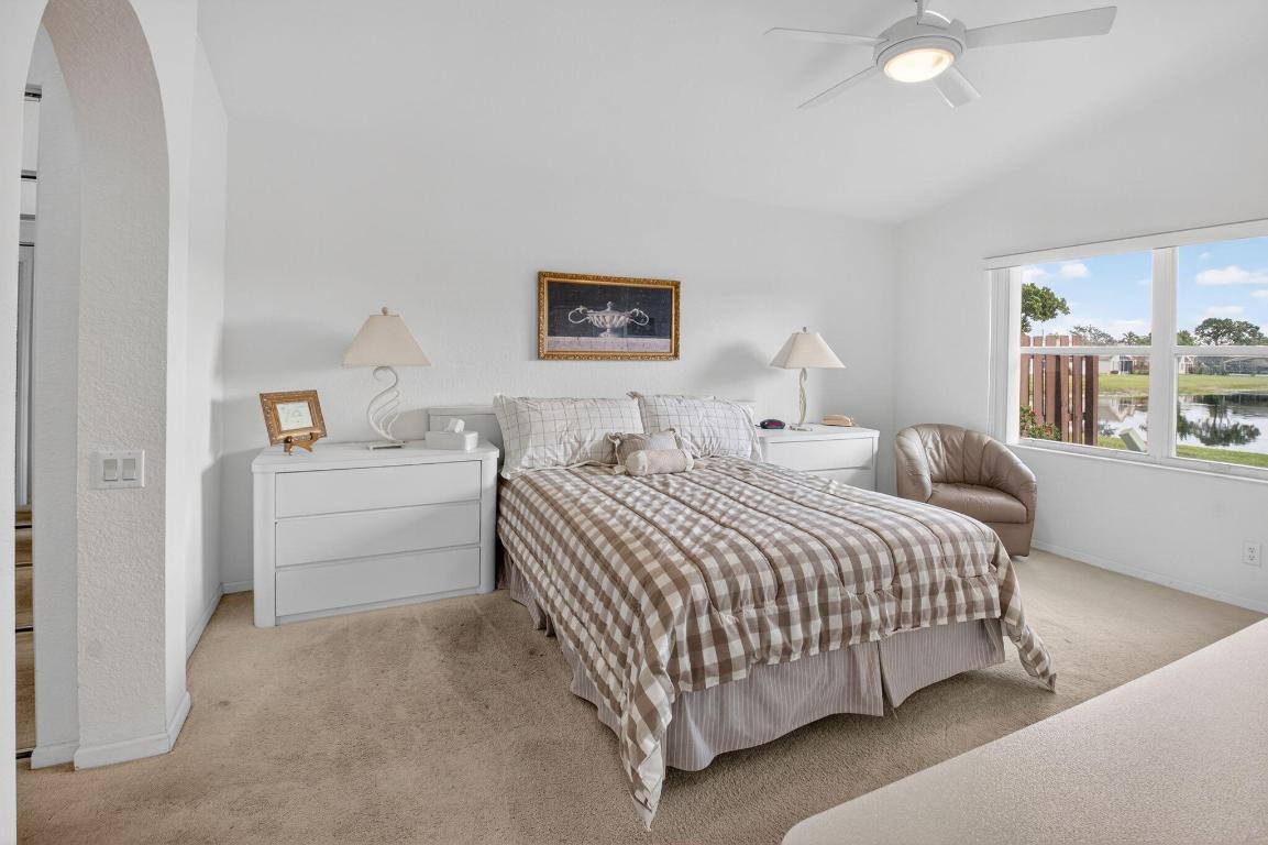 LAKERIDGE GREENS - Residential