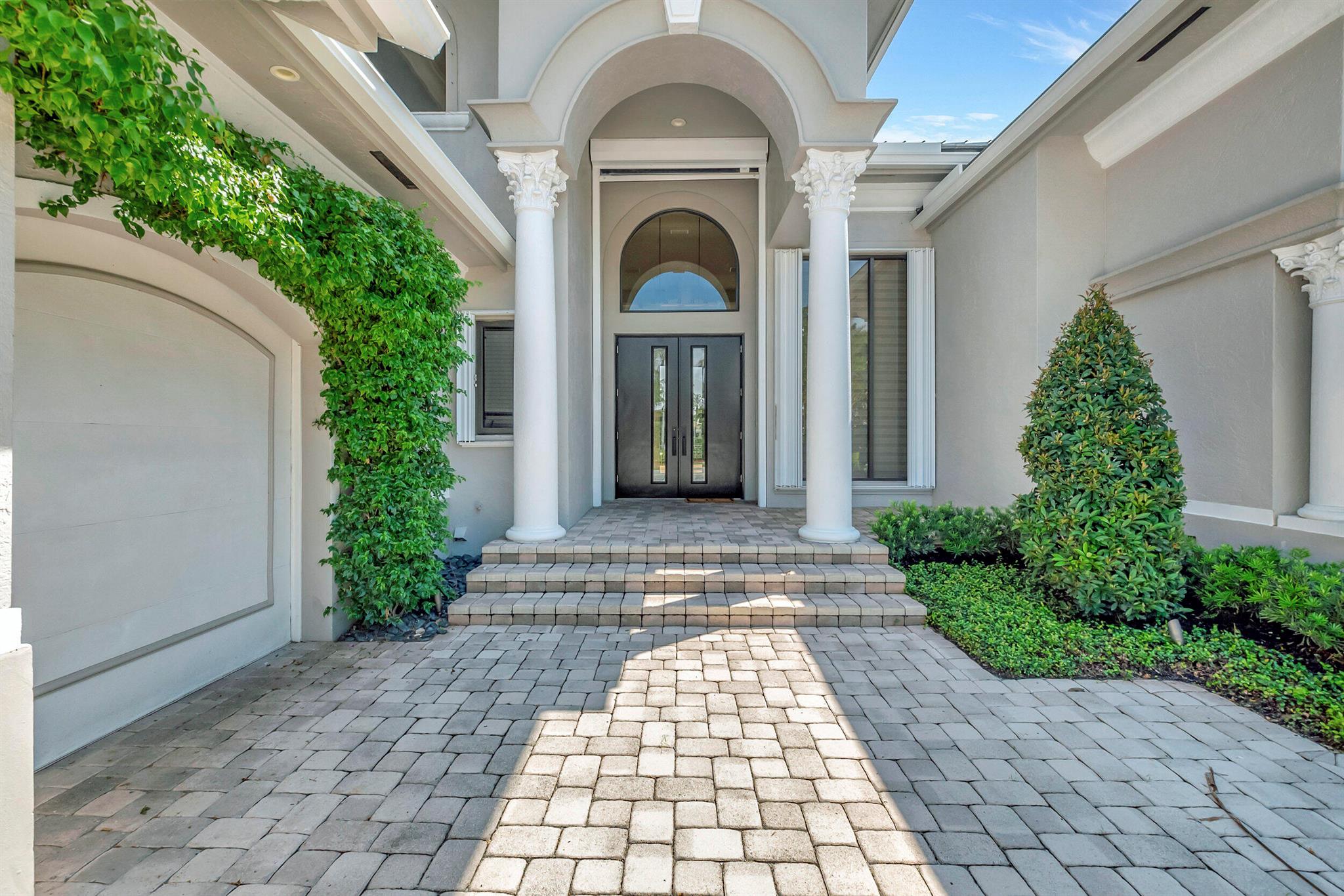 THE LANDINGS - Residential