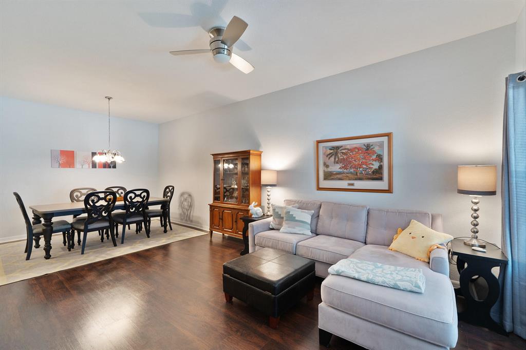 THE LAKES AT THE SAVANNAHS CONDOMINIUM - Residential