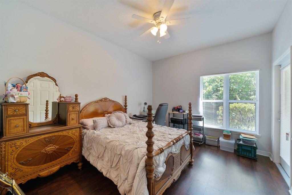 THE LAKES AT THE SAVANNAHS CONDOMINIUM - Residential