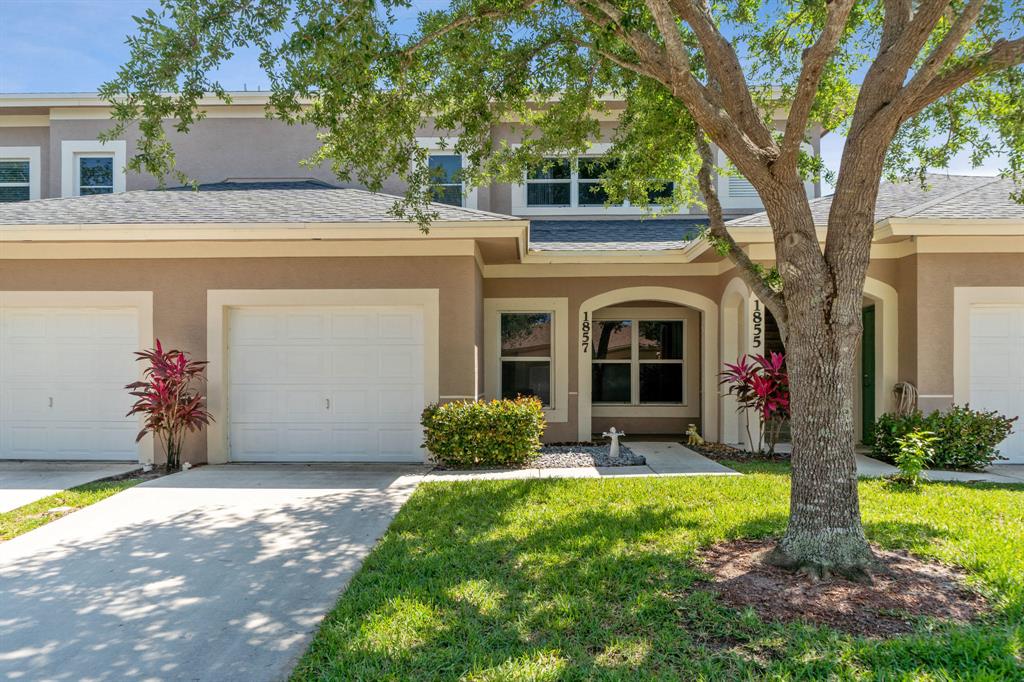 THE LAKES AT THE SAVANNAHS CONDOMINIUM - Residential