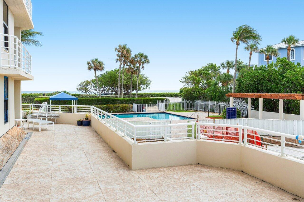 CORINTHIANS CONDO - Residential