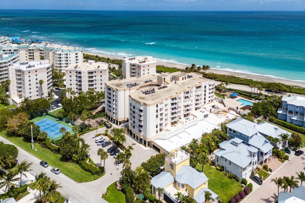 CORINTHIANS CONDO - Residential