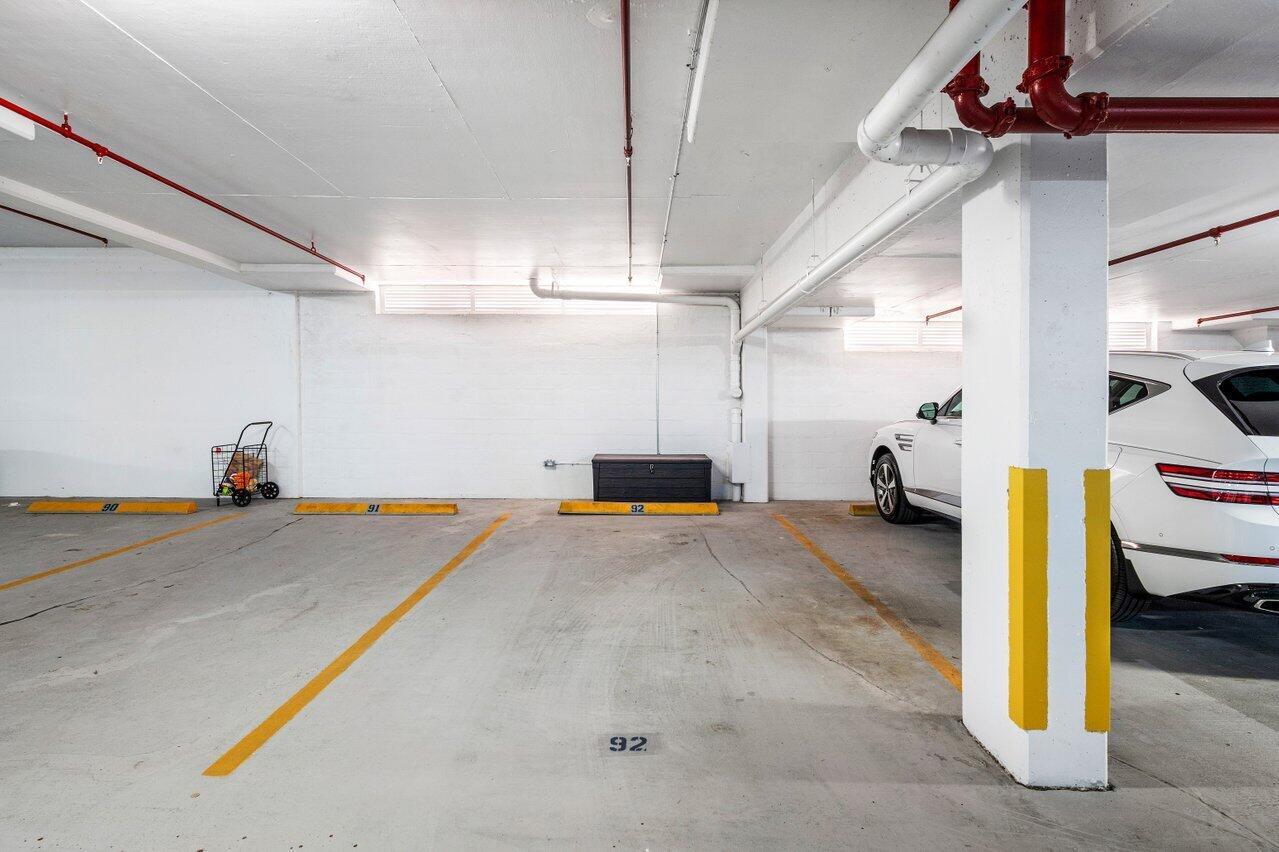 CORINTHIANS CONDO - Residential