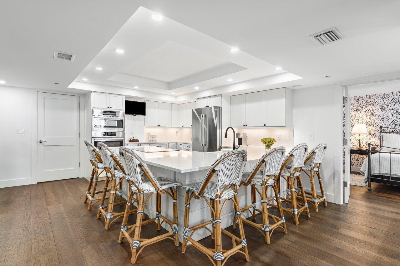 CORINTHIANS CONDO - Residential