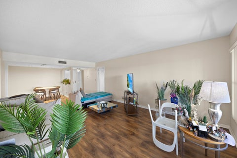 Tiny photo for 10777 W Sample Road #508, Coral Springs, FL 33065 (MLS # B26005281)