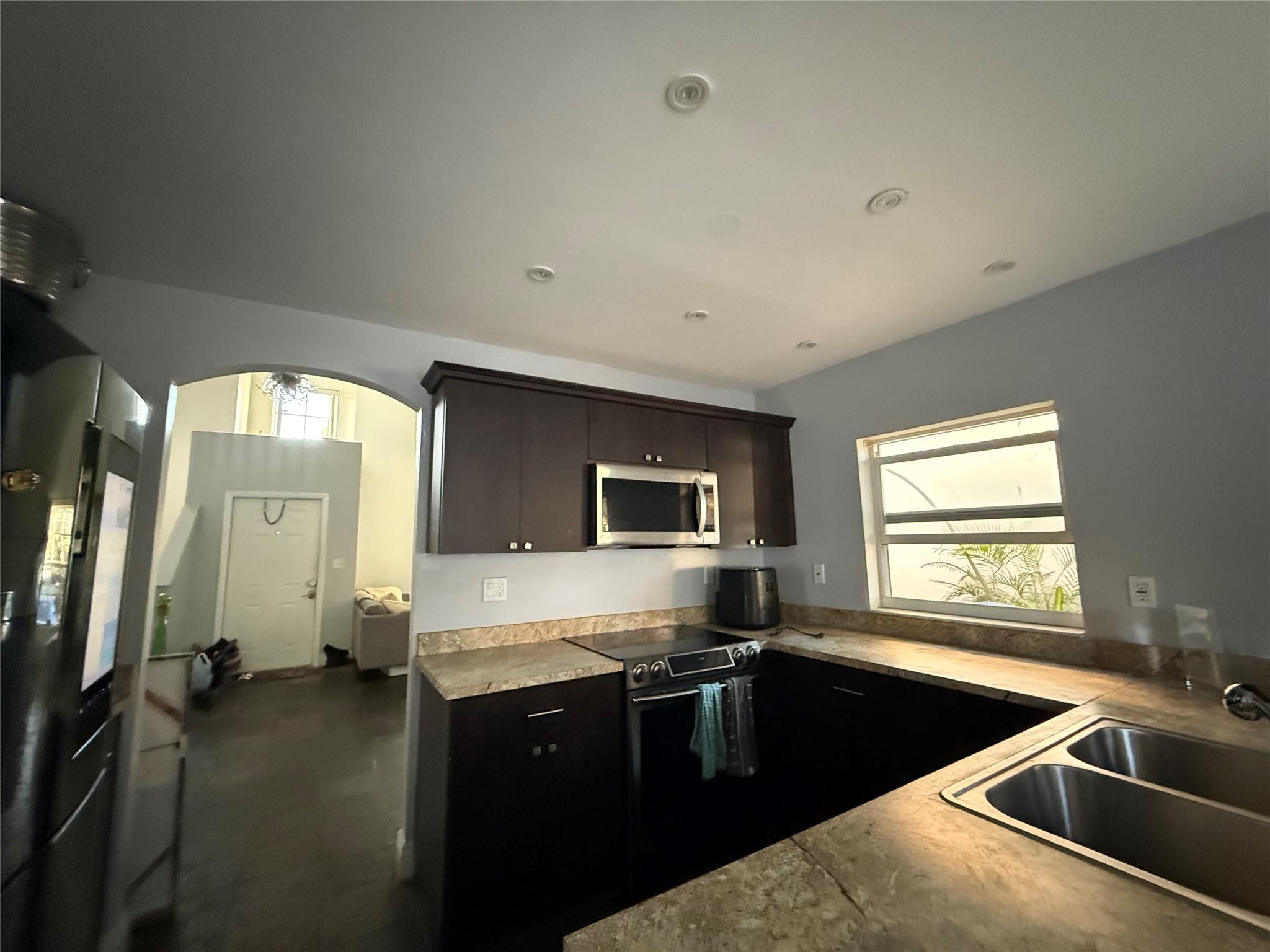 1223 NW 125th Ter