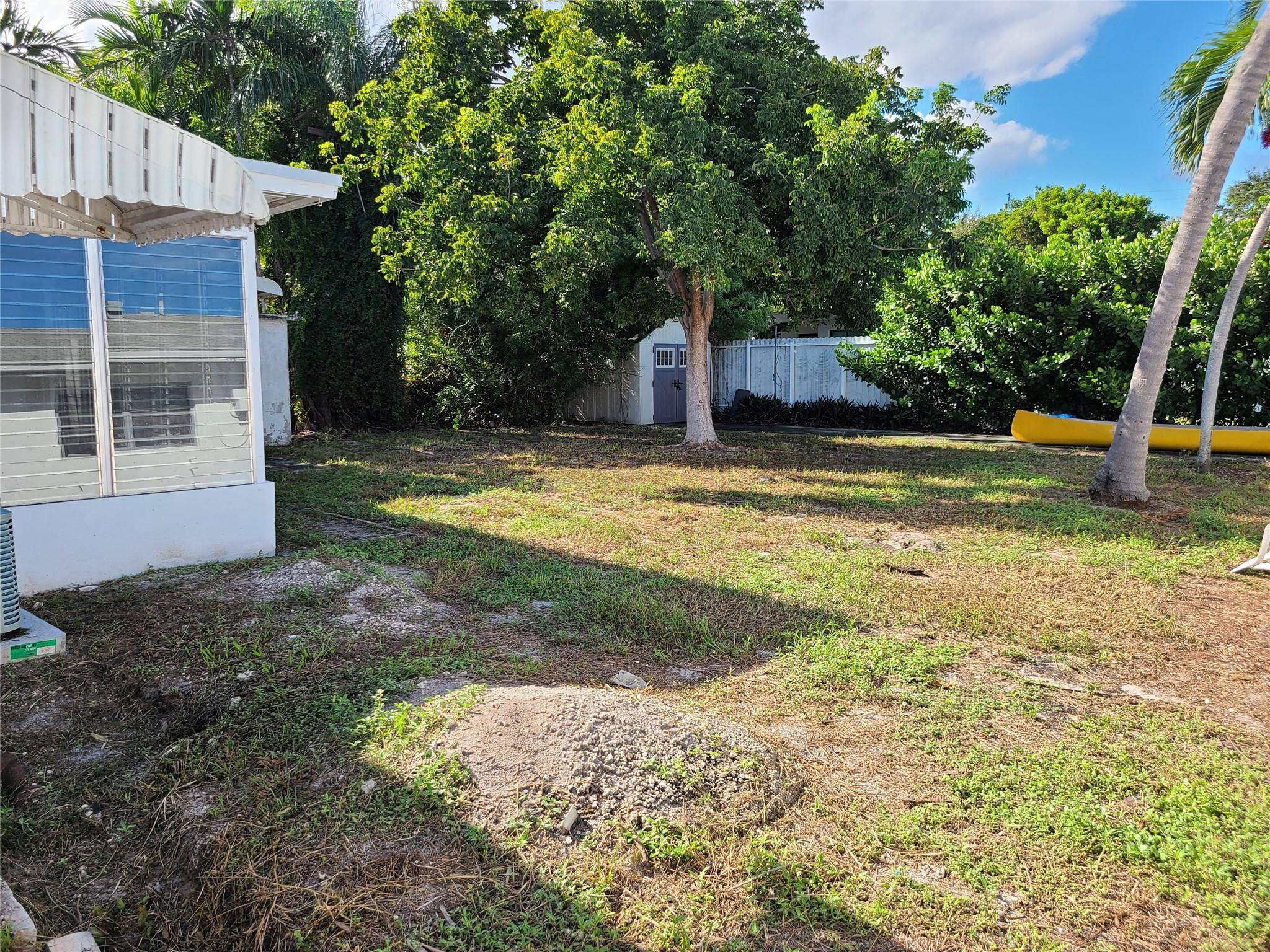 119 SE 10 Street