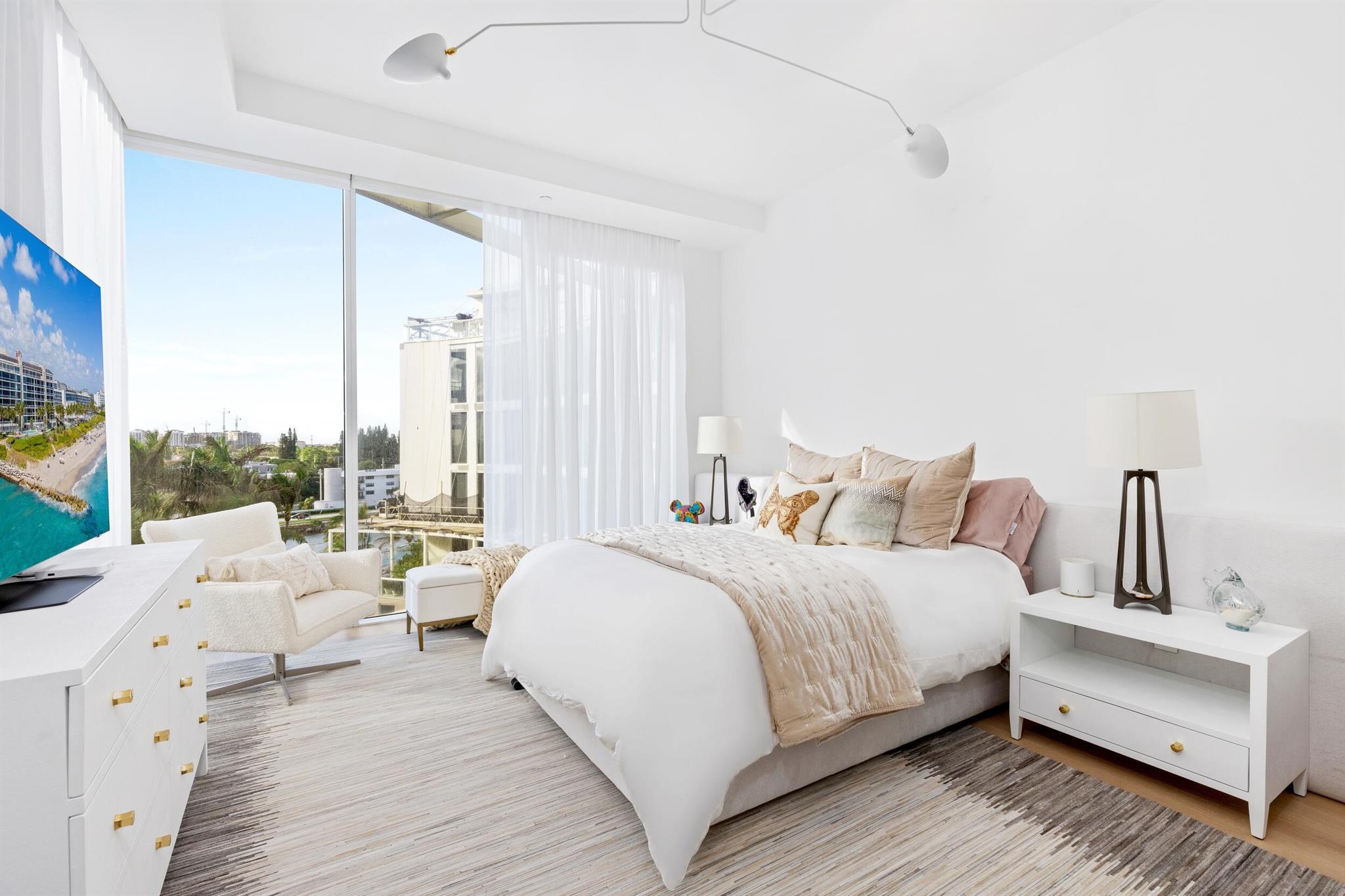 ONE THOUSAND OCEAN - Residential