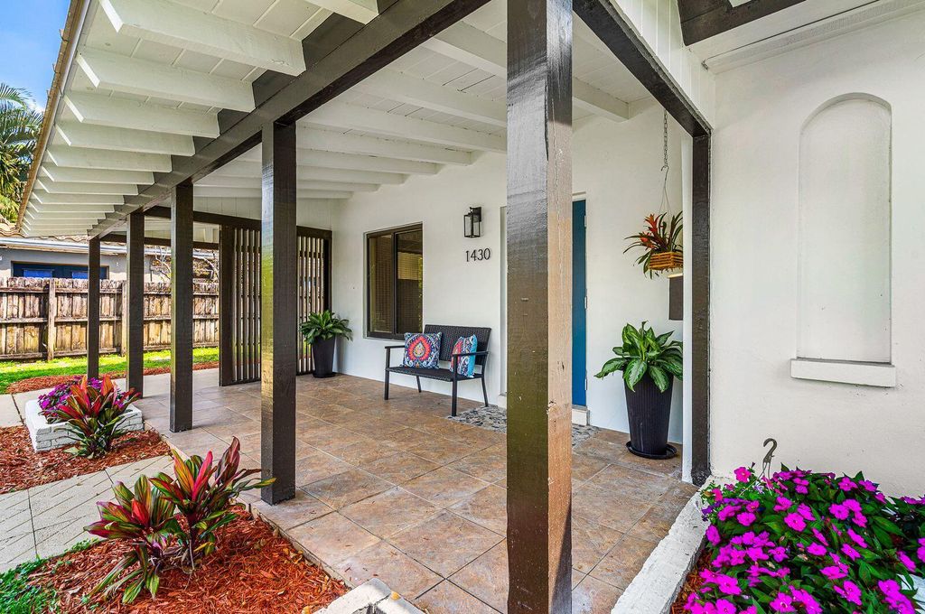 Photo of 1430 NE 16th Avenue, Fort Lauderdale, FL 33304 (MLS # F10546393)