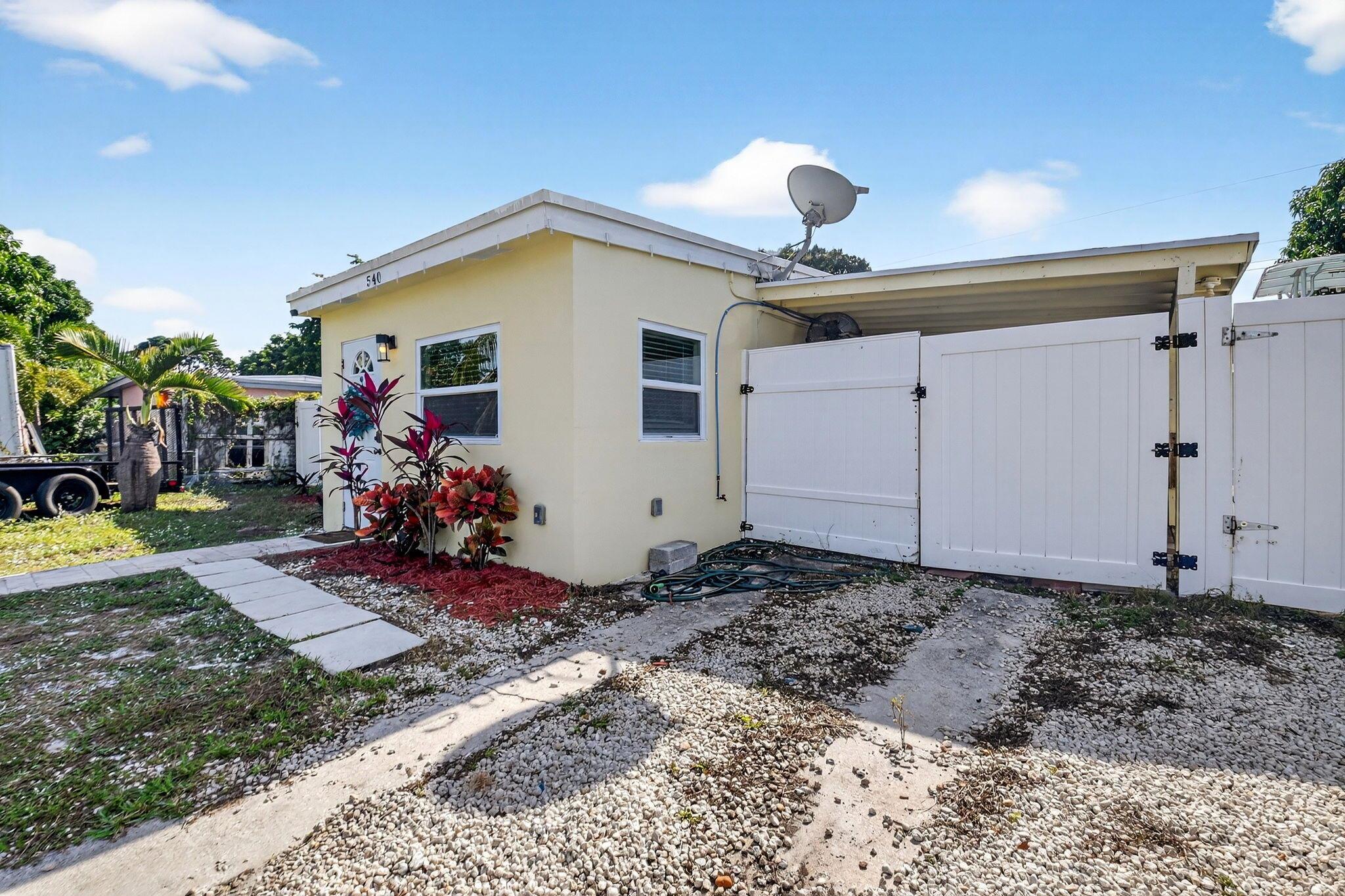 SAN CASTLE 1ST AND 2ND AD - Residential