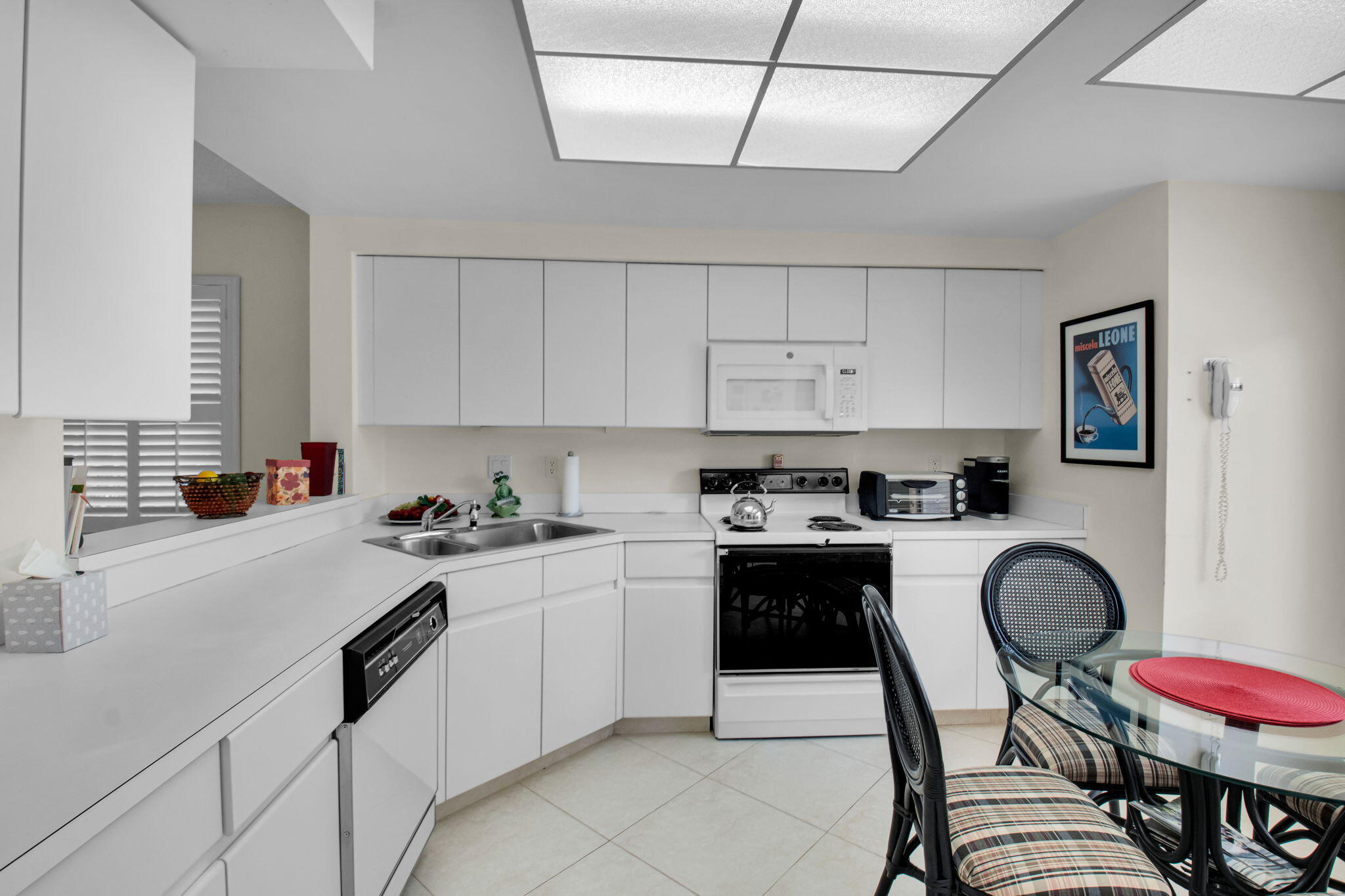 GLENEAGLES CONDO VI - Residential