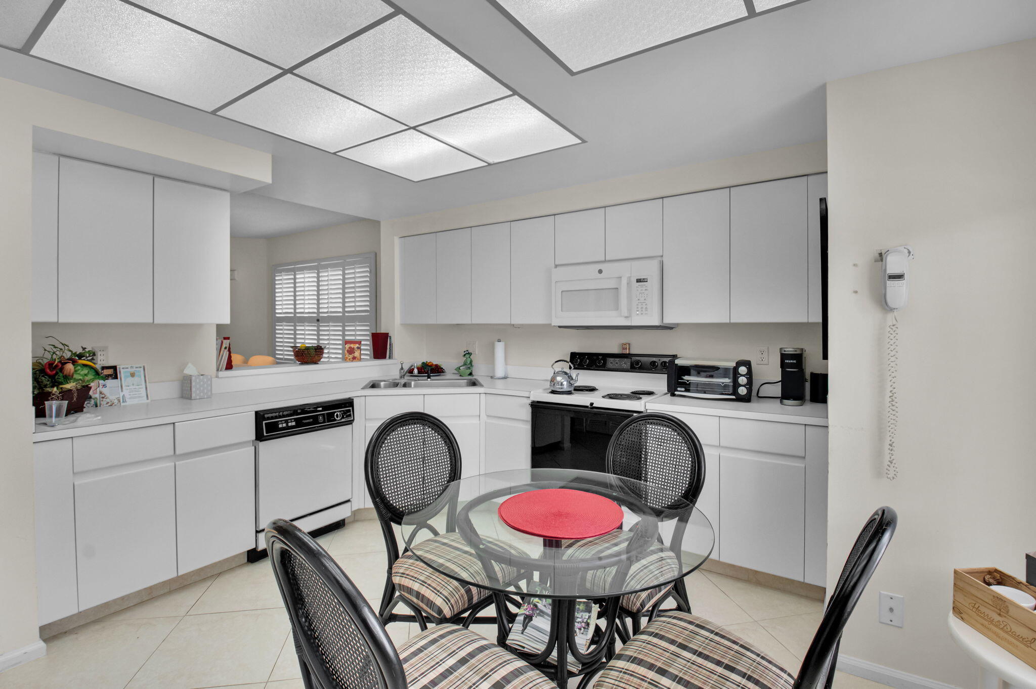 7380 Clunie Place 13006