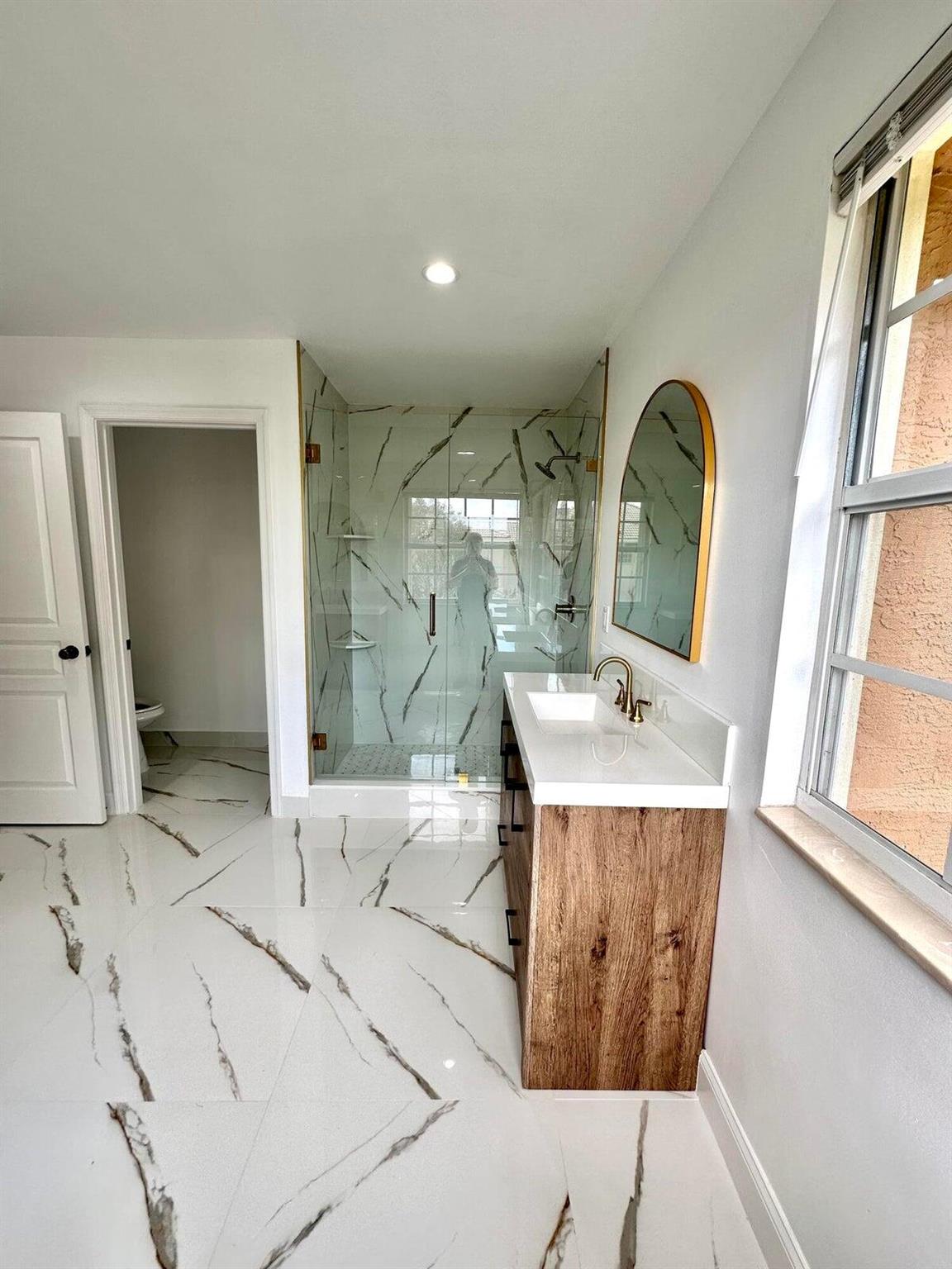 5024 Nautica Lake Circle