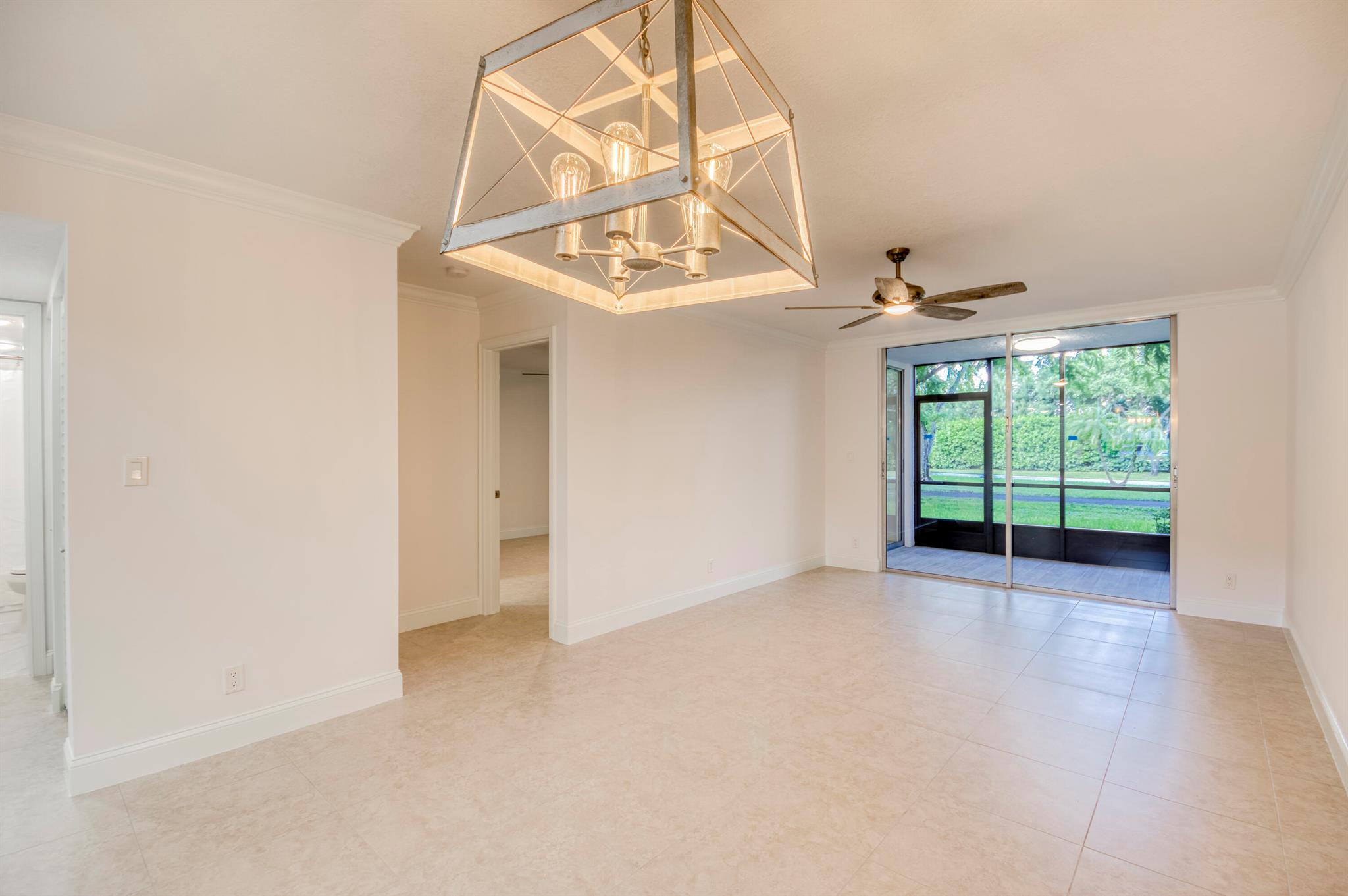 Huntington Lakes - Residential