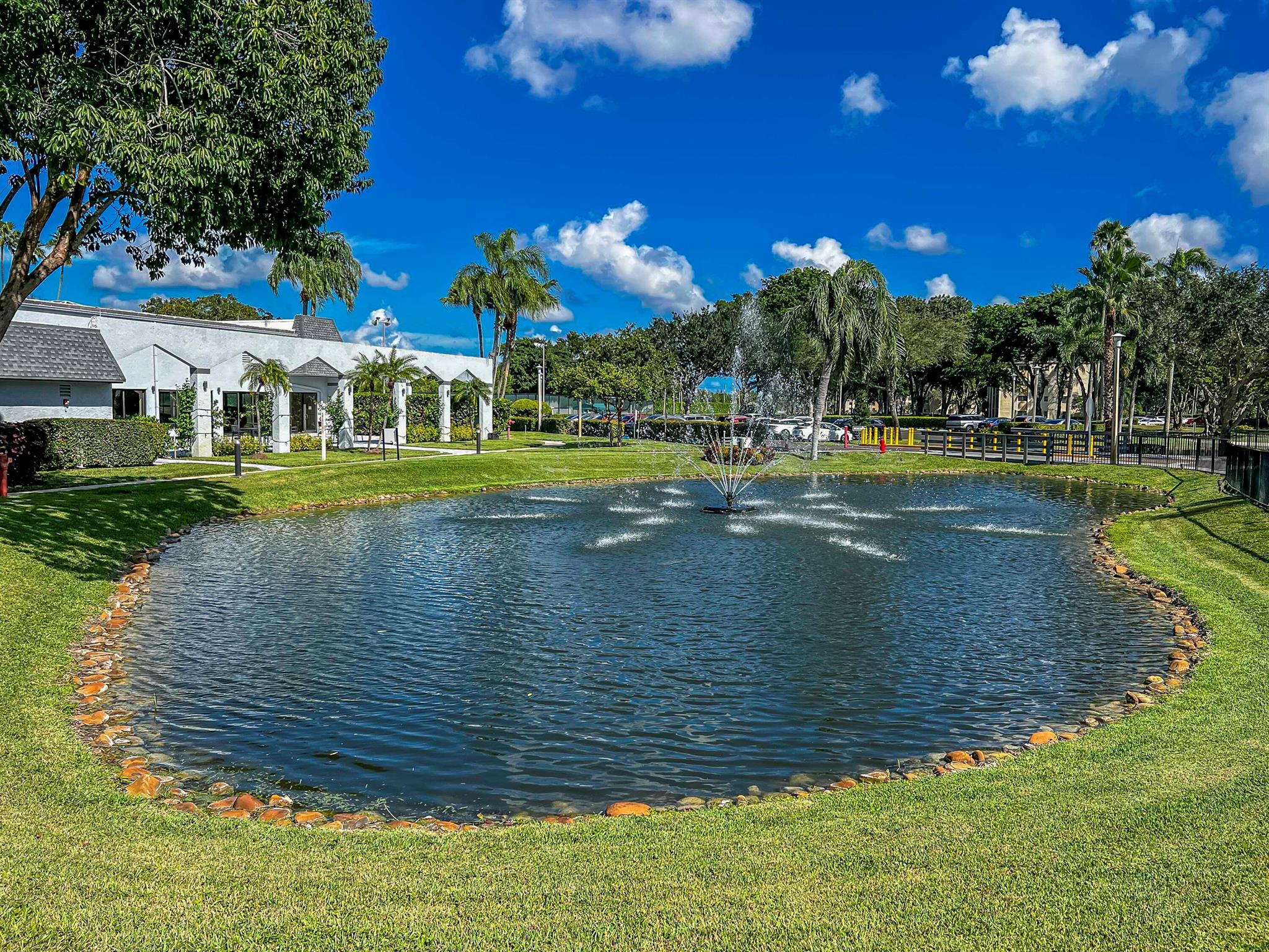 Huntington Lakes - Residential