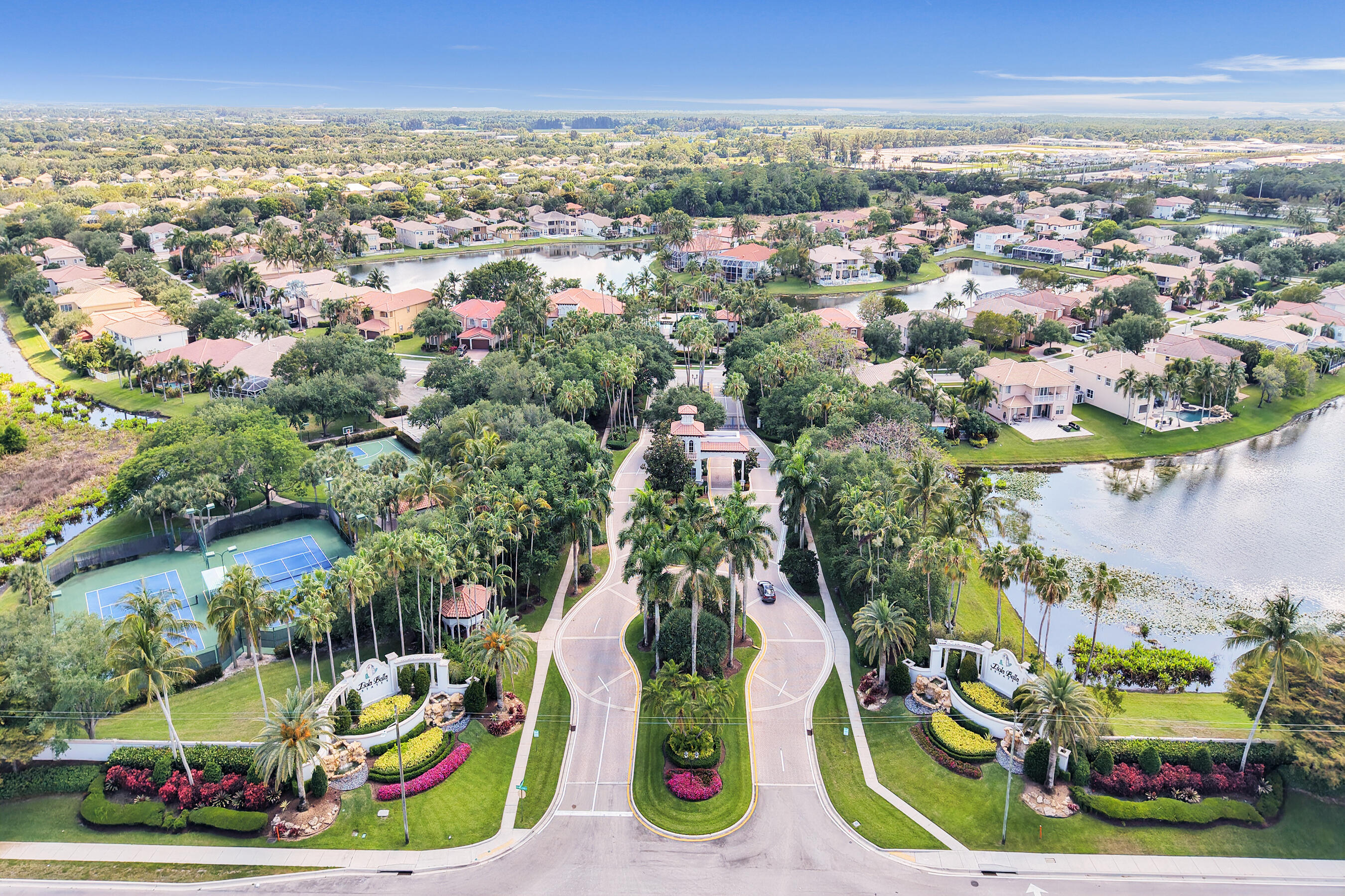 VILLAGES OF WINDSOR 2 - Residential