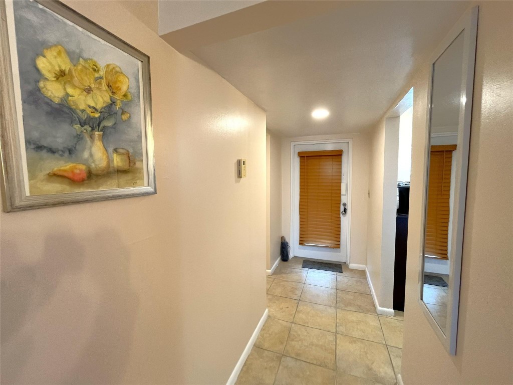 ORIOLE GOLF AND TENNIS - Residential