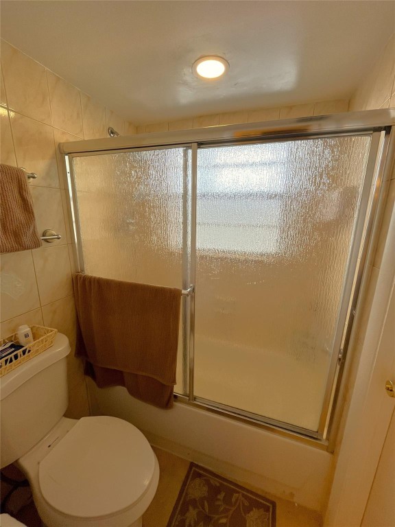 ORIOLE GOLF AND TENNIS - Residential