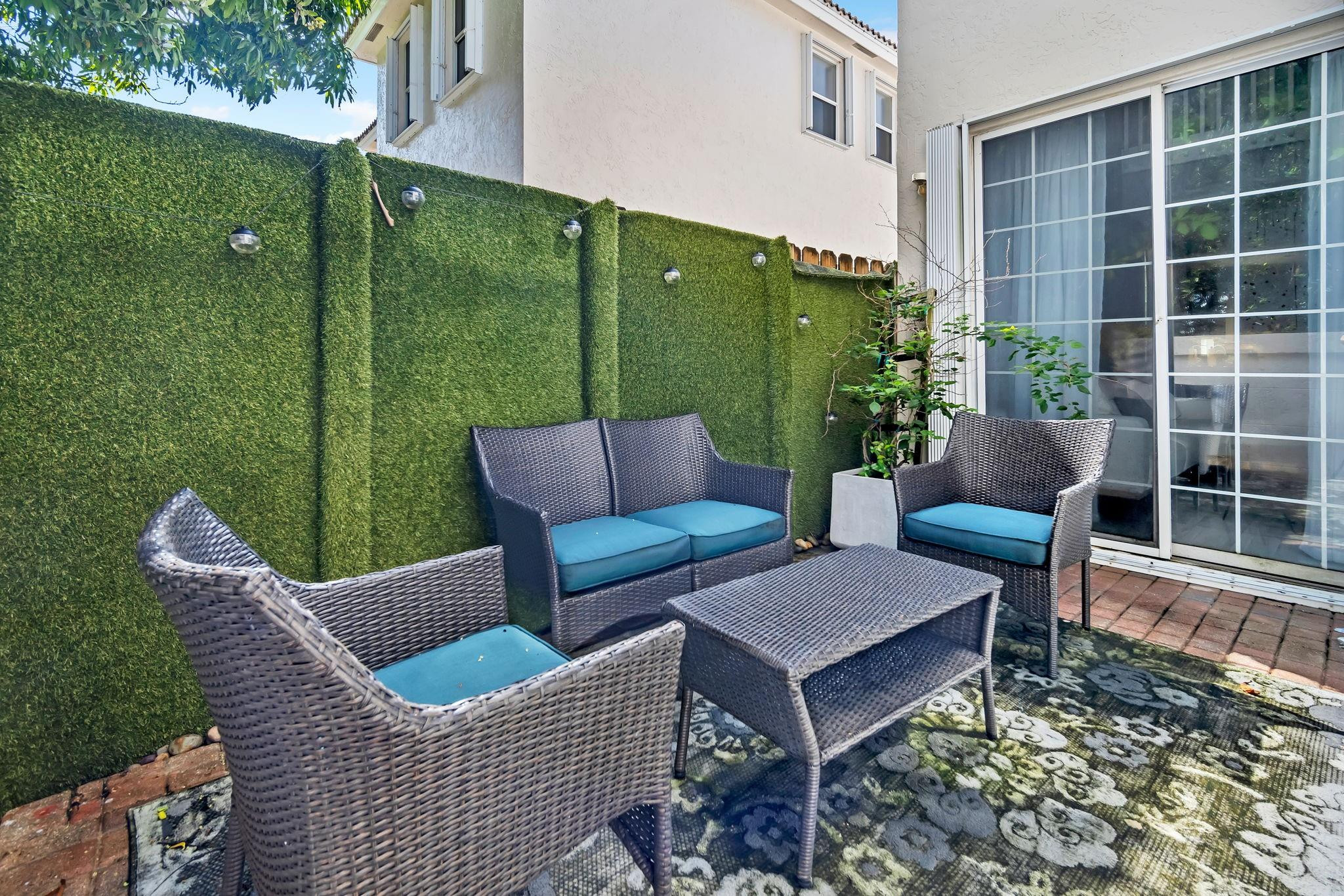 San Marino Village 161-48 - Residential