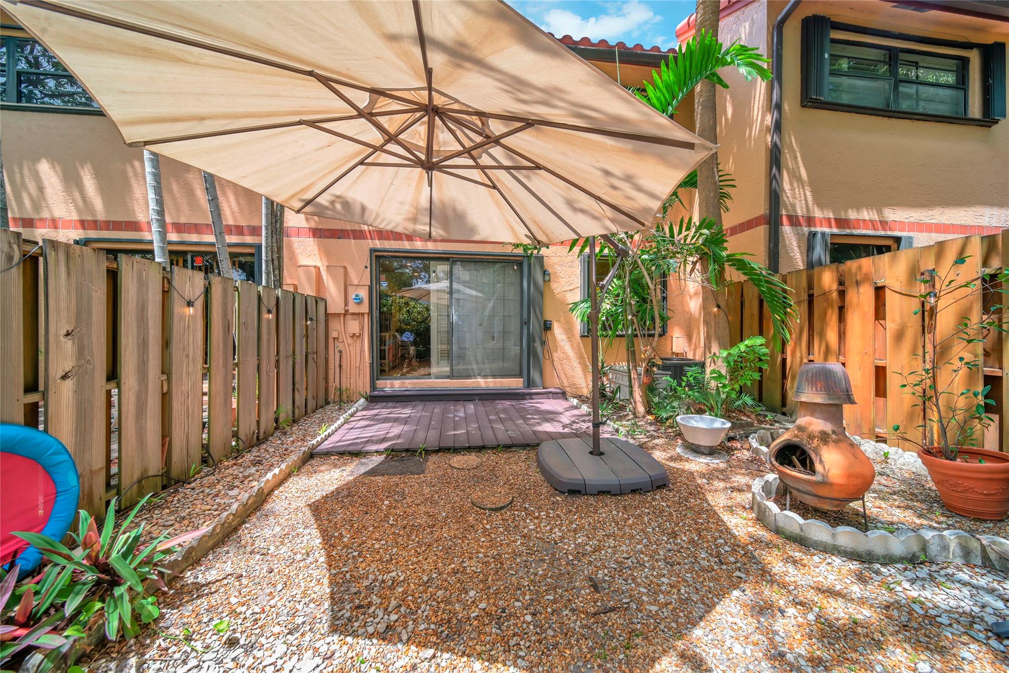 Spanish Spring Townhomes - Residential