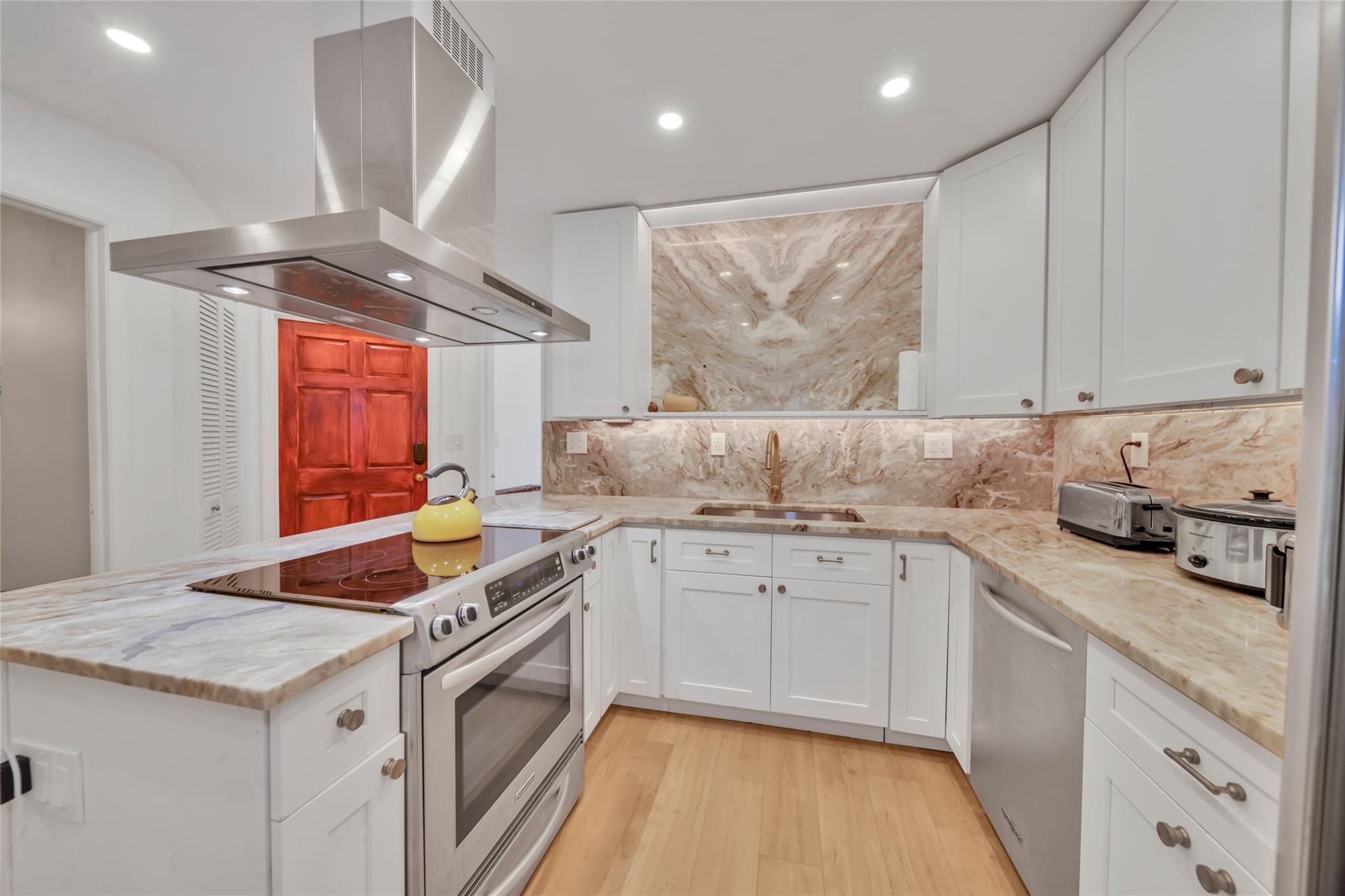 Spanish Spring Townhomes - Residential