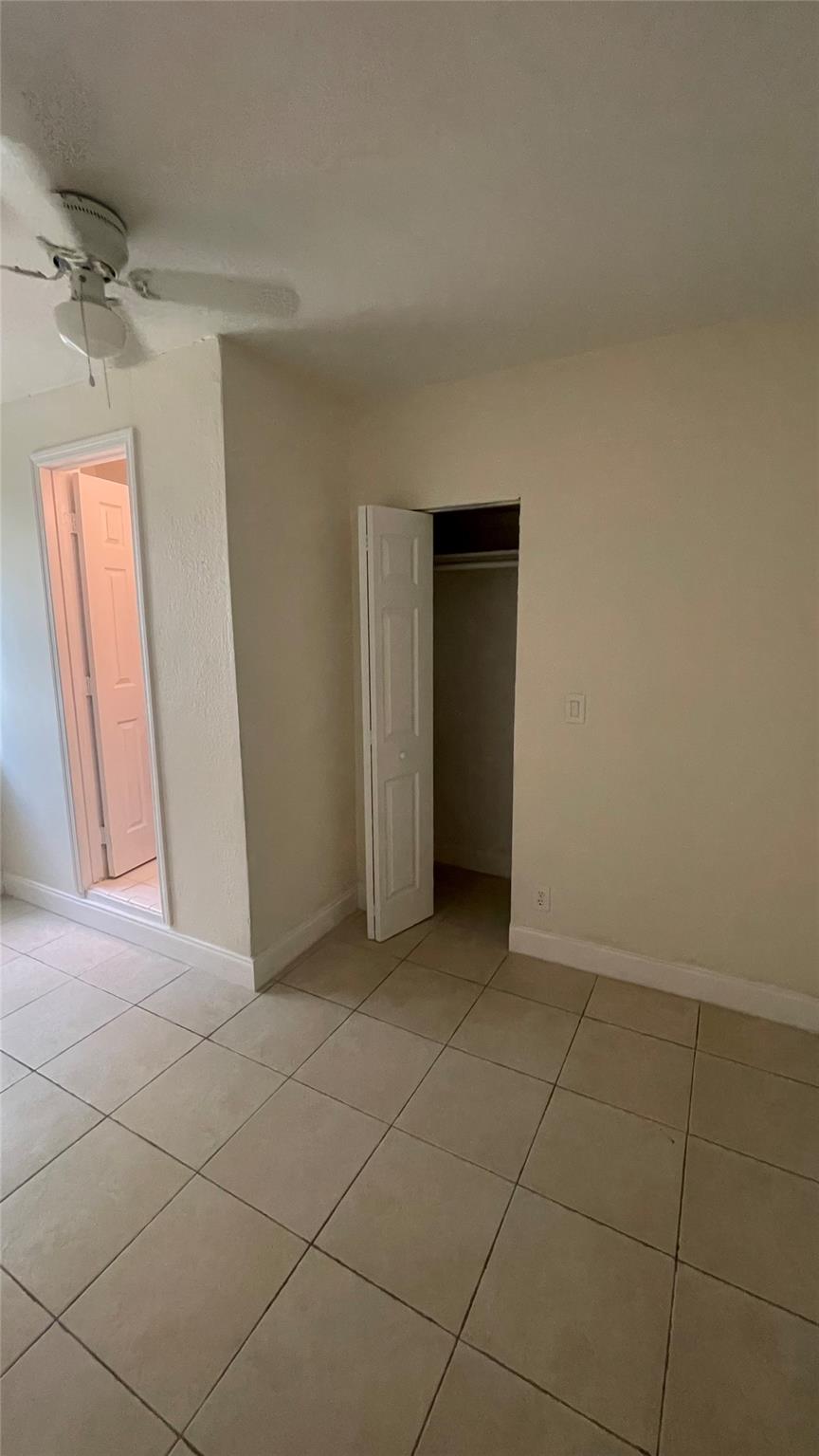 LAUDERDALE MANORS AMD PLA - Residential Lease