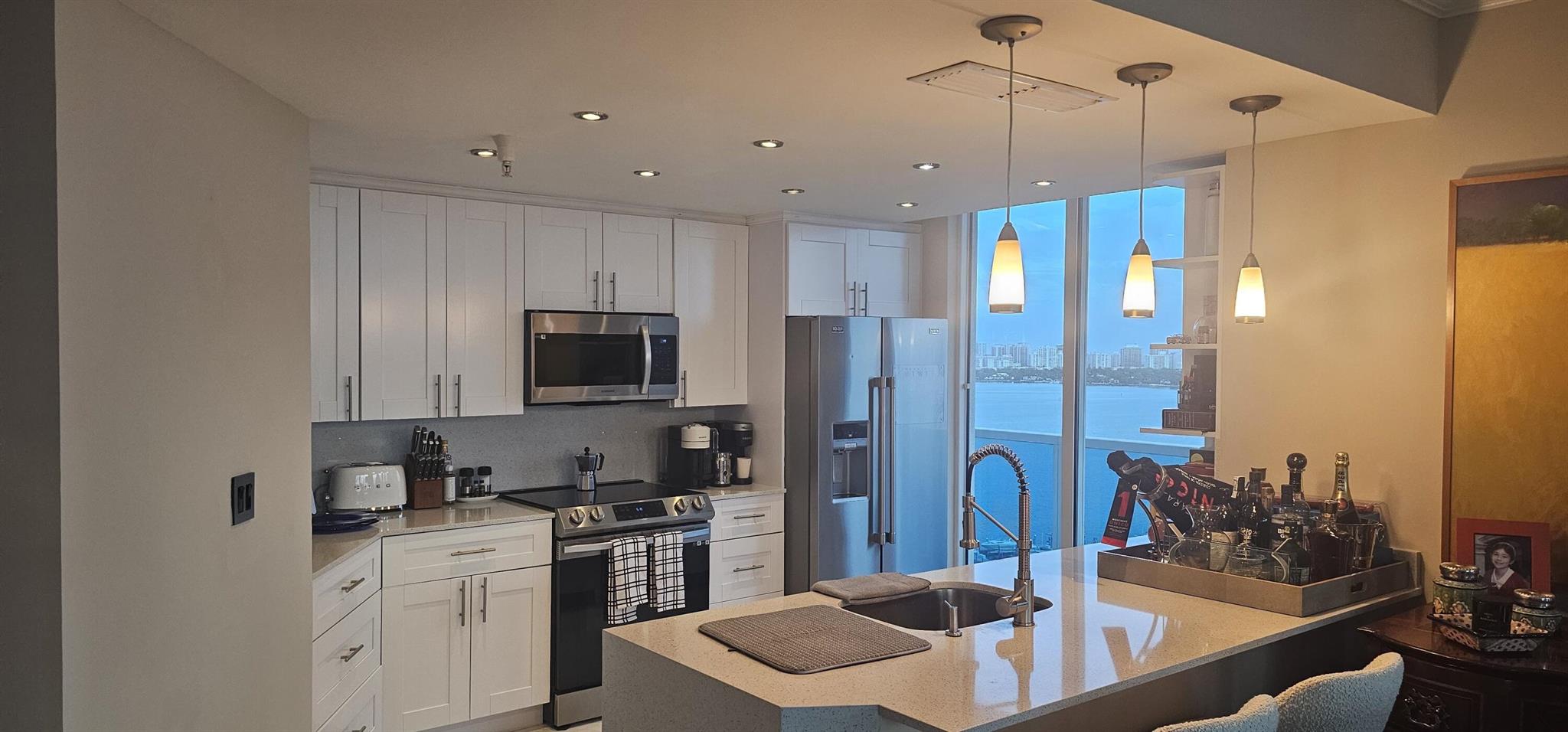 The bridgewater condo wit - Residential Lease