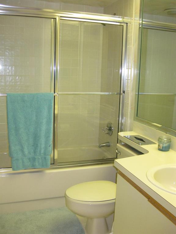 ASPEN GLEN CONDO - Residential