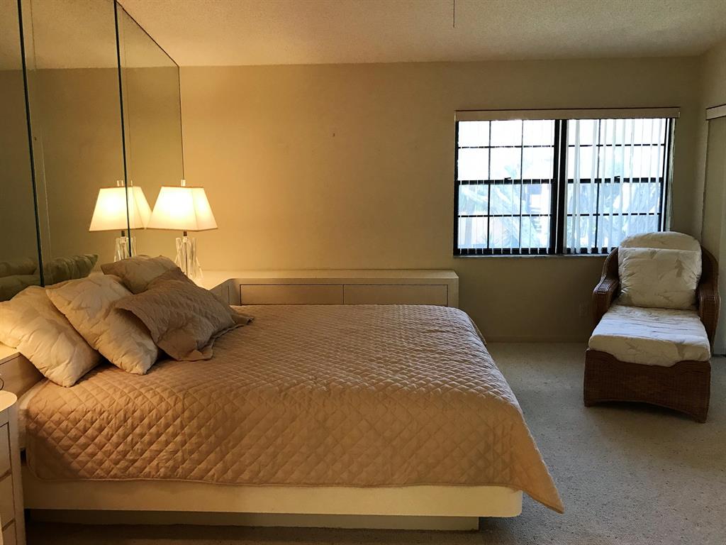 ASPEN GLEN CONDO - Residential