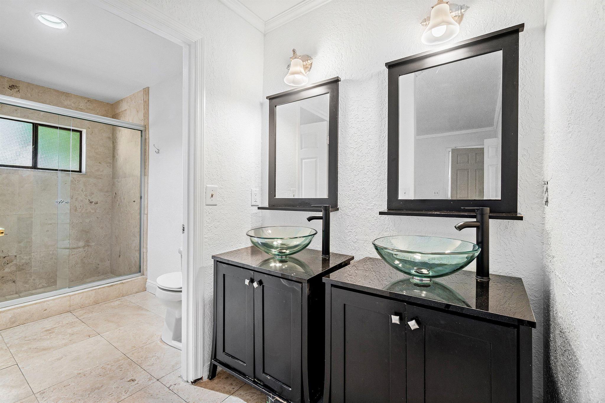 BOYNTON LAKES - Residential