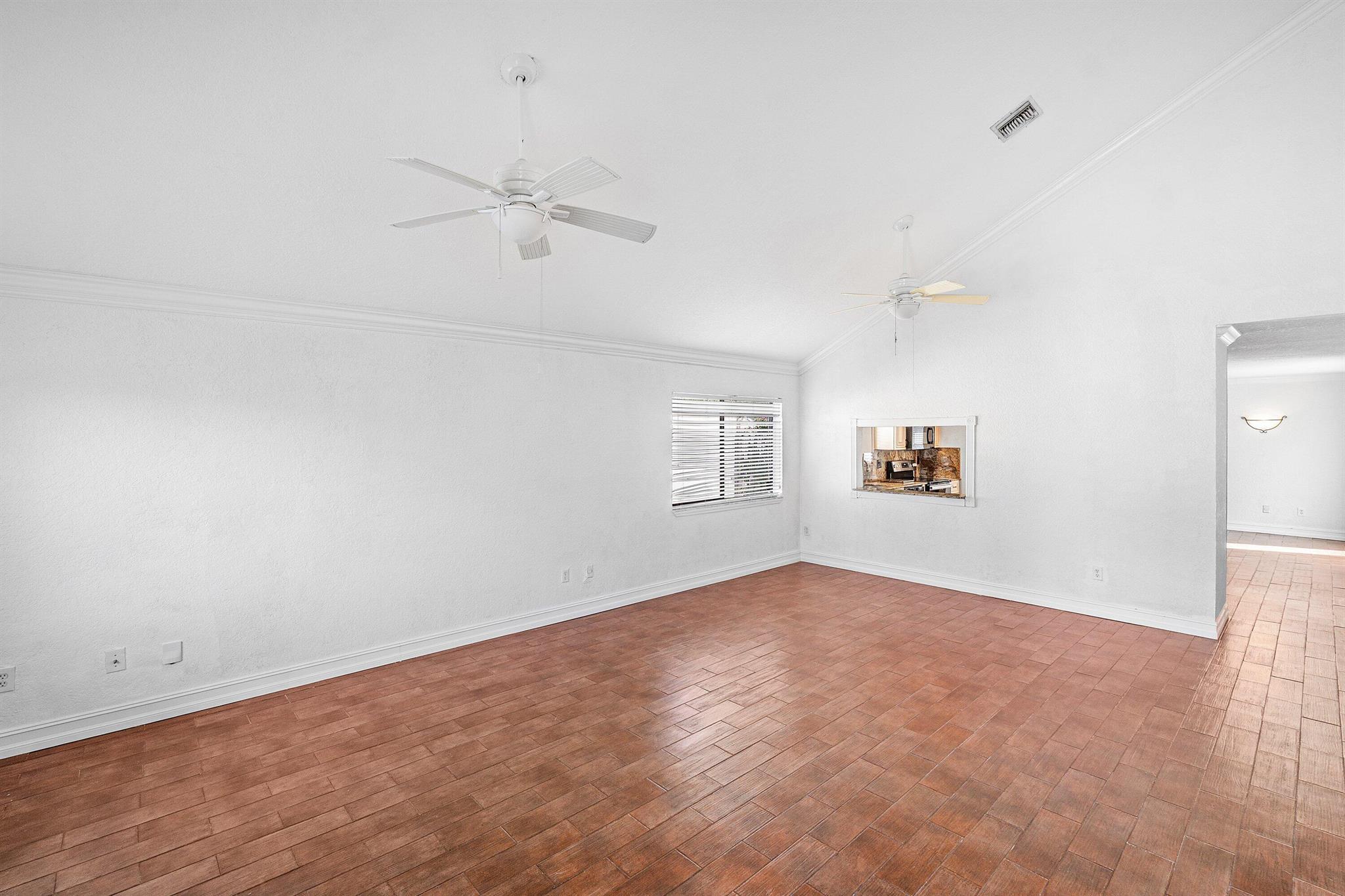 BOYNTON LAKES - Residential