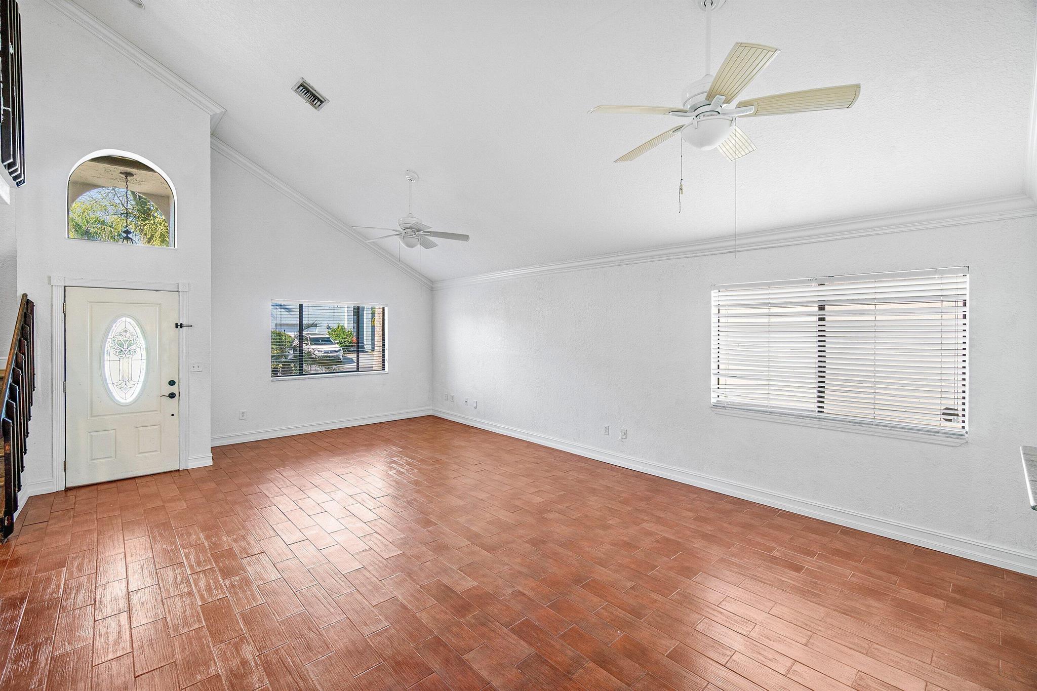 BOYNTON LAKES - Residential