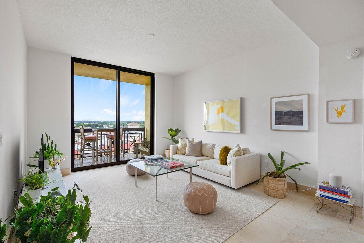 ONE CITY PLAZA CONDO - Residential