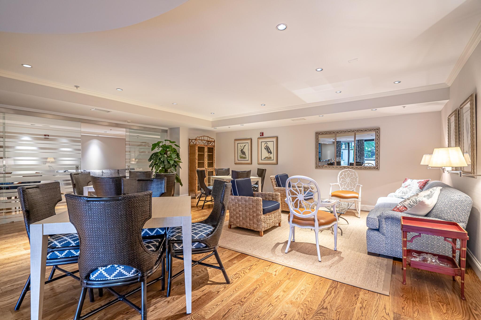 ONE CITY PLAZA CONDO - Residential