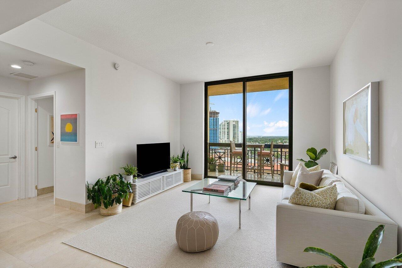 ONE CITY PLAZA CONDO - Residential