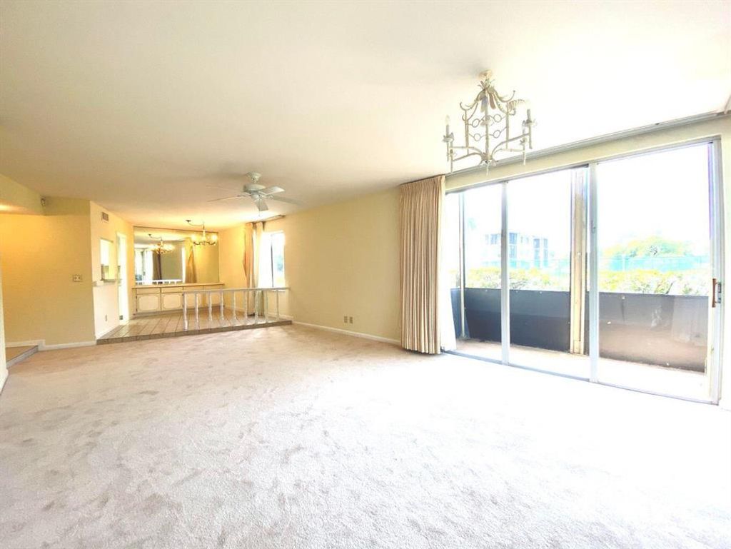 Photo of 11811 Avenue Of The Pga #1-1a, Palm Beach Gardens, FL 33418 (MLS # R10788939)