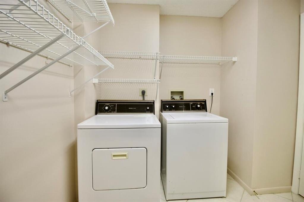 WATERSEDGE AT THE LAKES OF DELRAY CONDO A THRU H D - Residential