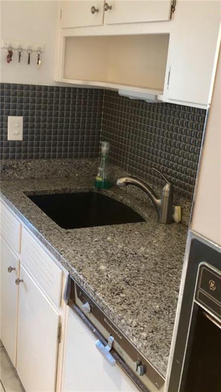 900 Intracoastal Co-Op - Residential Lease