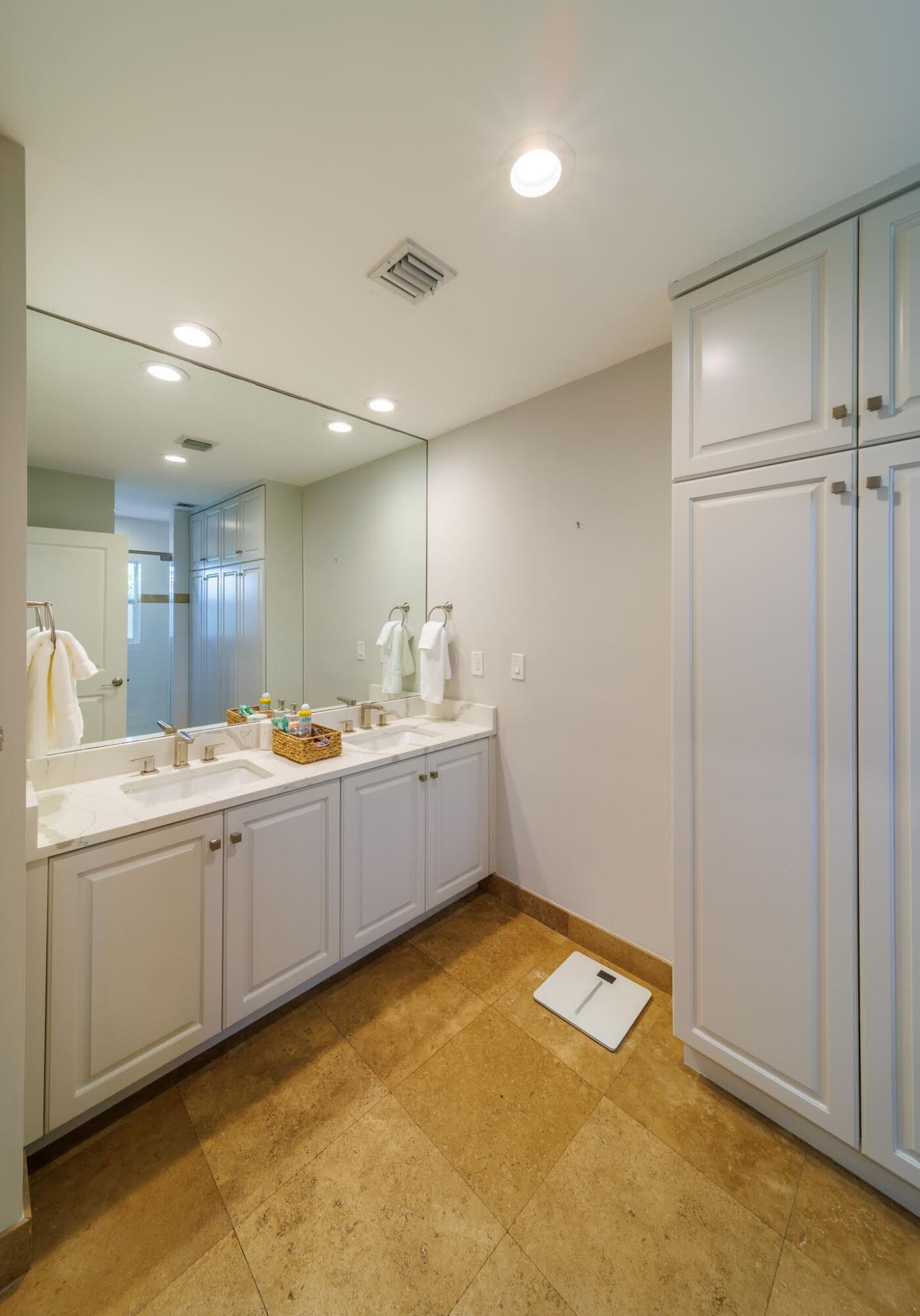 BURNUP AND SIMS ESTATES - Residential