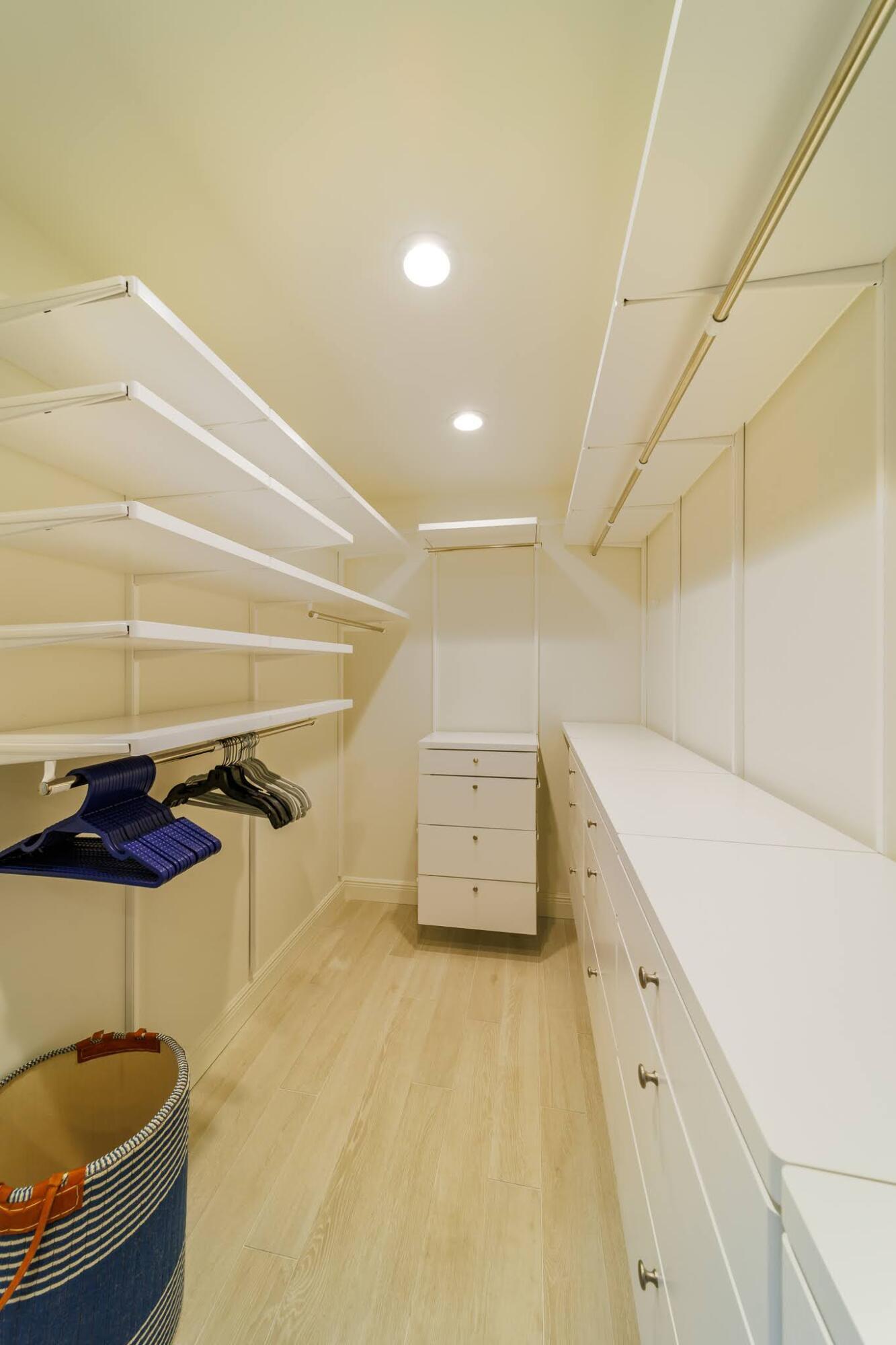 BURNUP AND SIMS ESTATES - Residential