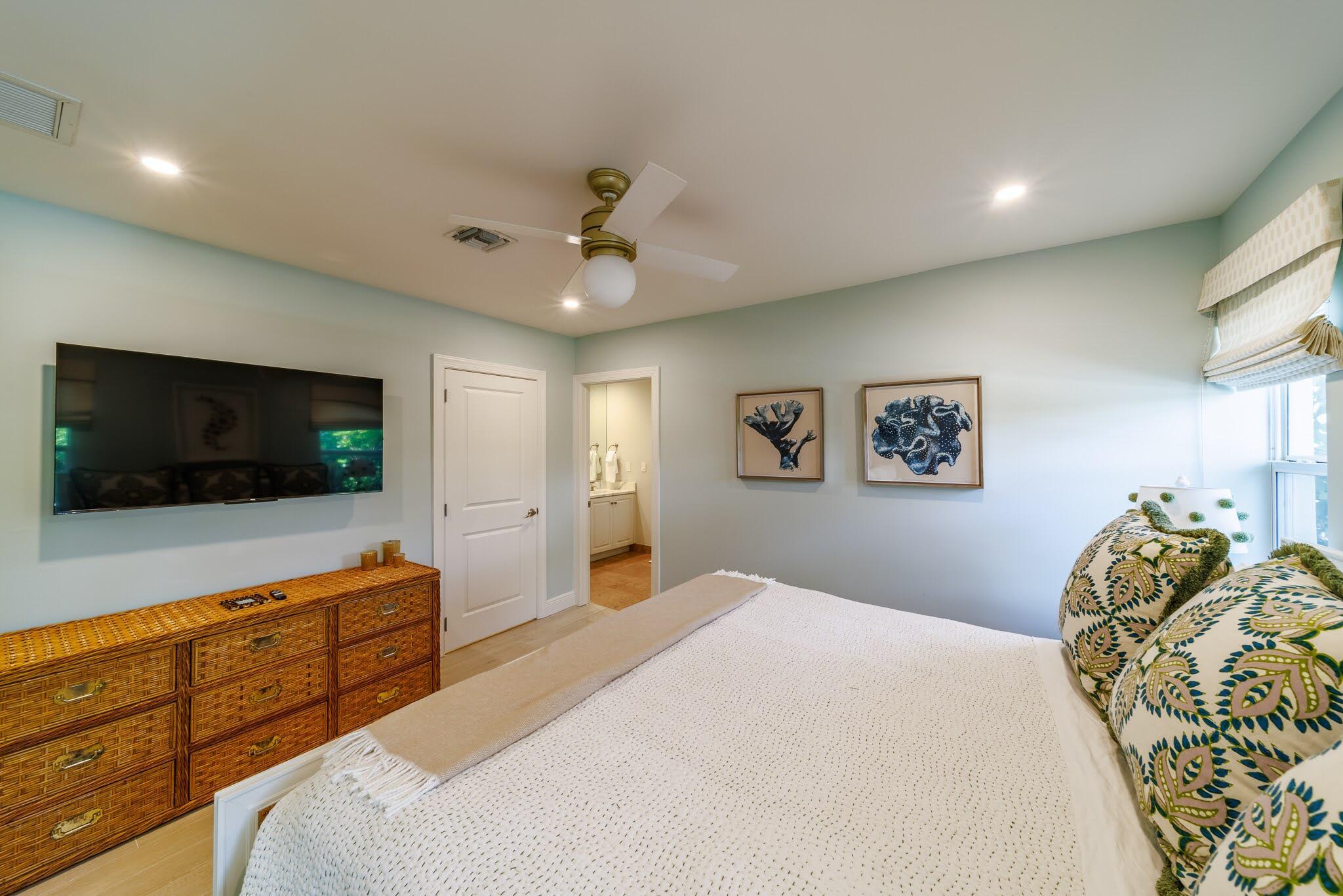 BURNUP AND SIMS ESTATES - Residential