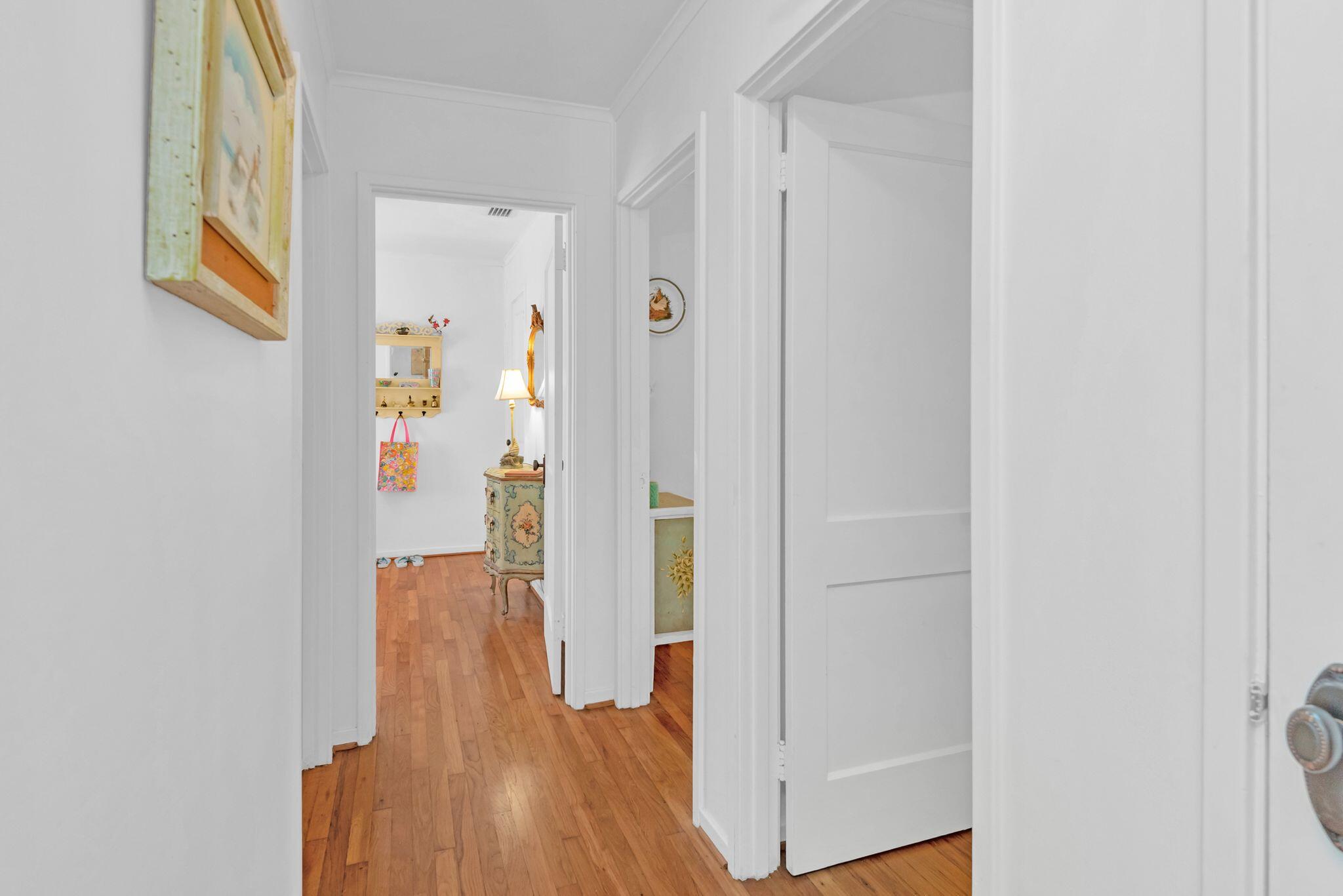 NORTH LAKE WORTH - Residential